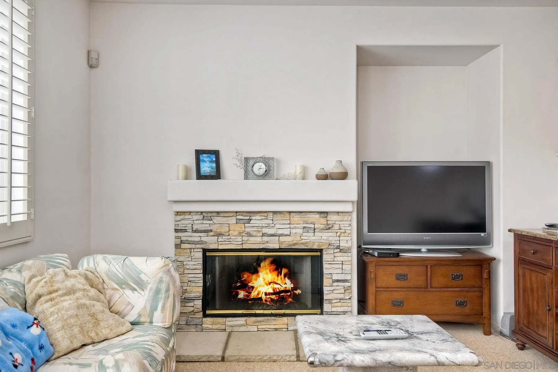 https://cdn.realtyfeed.com/cdn/127/250036737/ba6e462b9ae2b94eca2bd6420c273e3c.webp