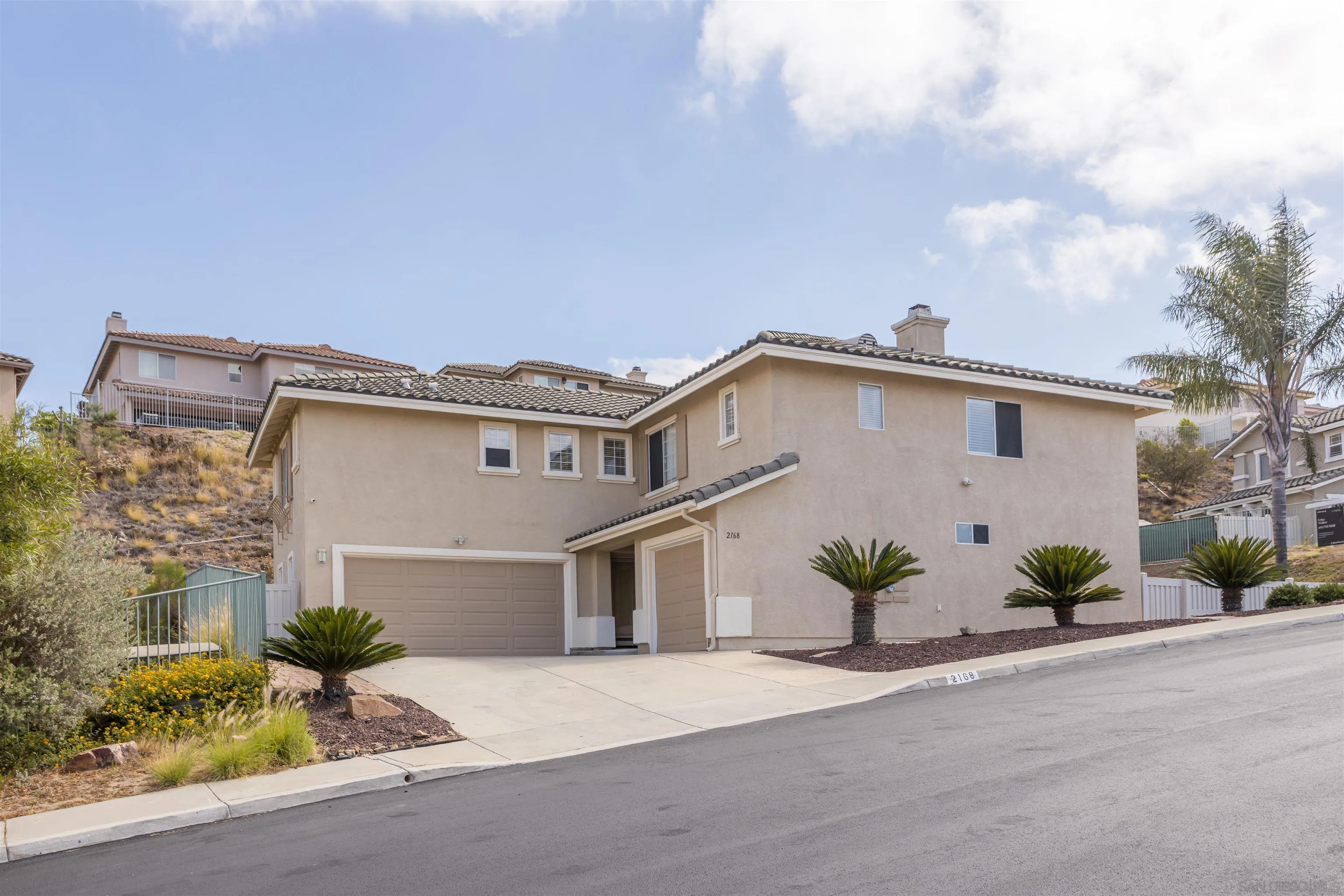 https://cdn.realtyfeed.com/cdn/127/250036740/4f7fa3fa3039f2f276dfa3d079e1cd3f.webp