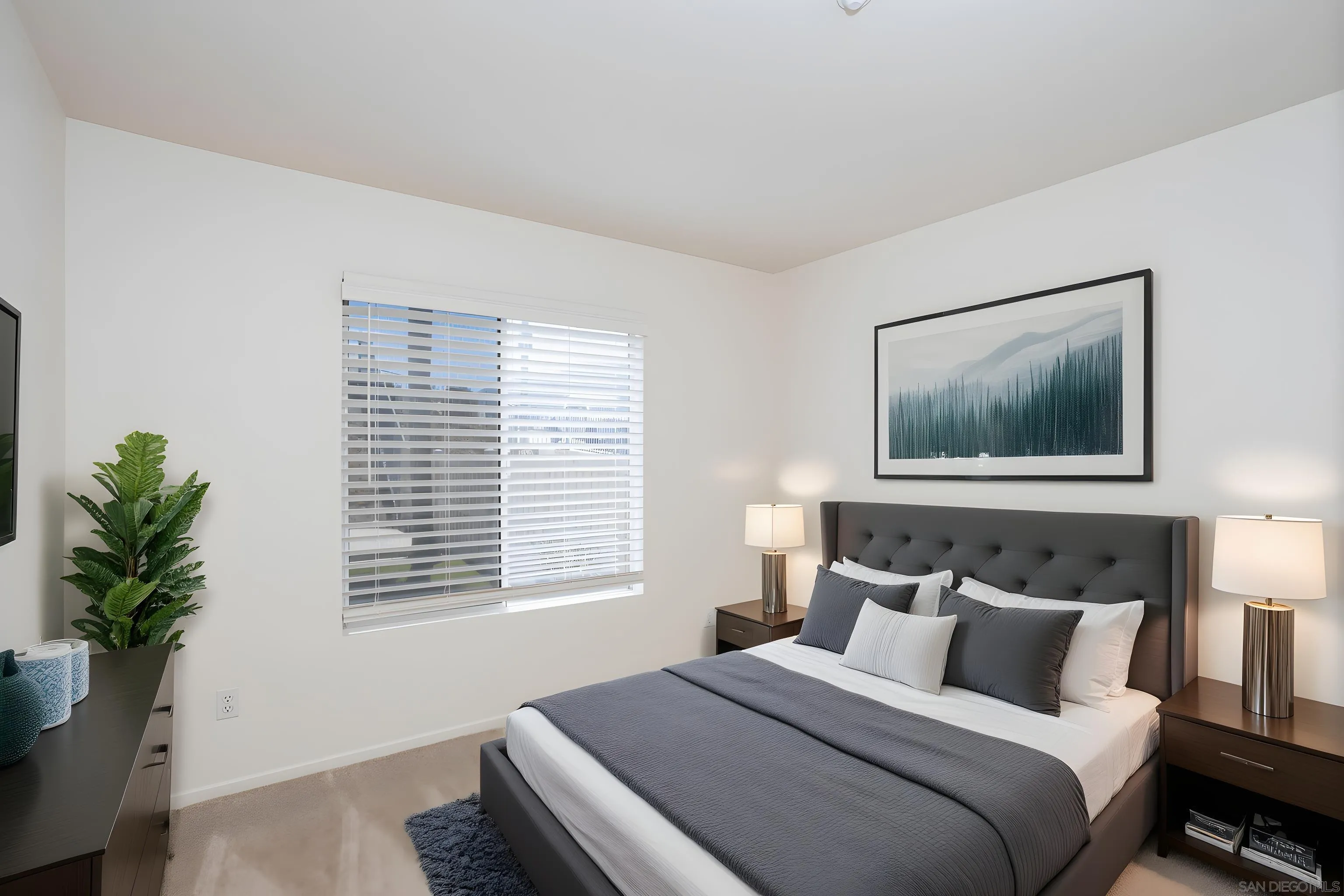 https://cdn.realtyfeed.com/cdn/127/250036740/872def5b1681c321c266d071648f3986.webp
