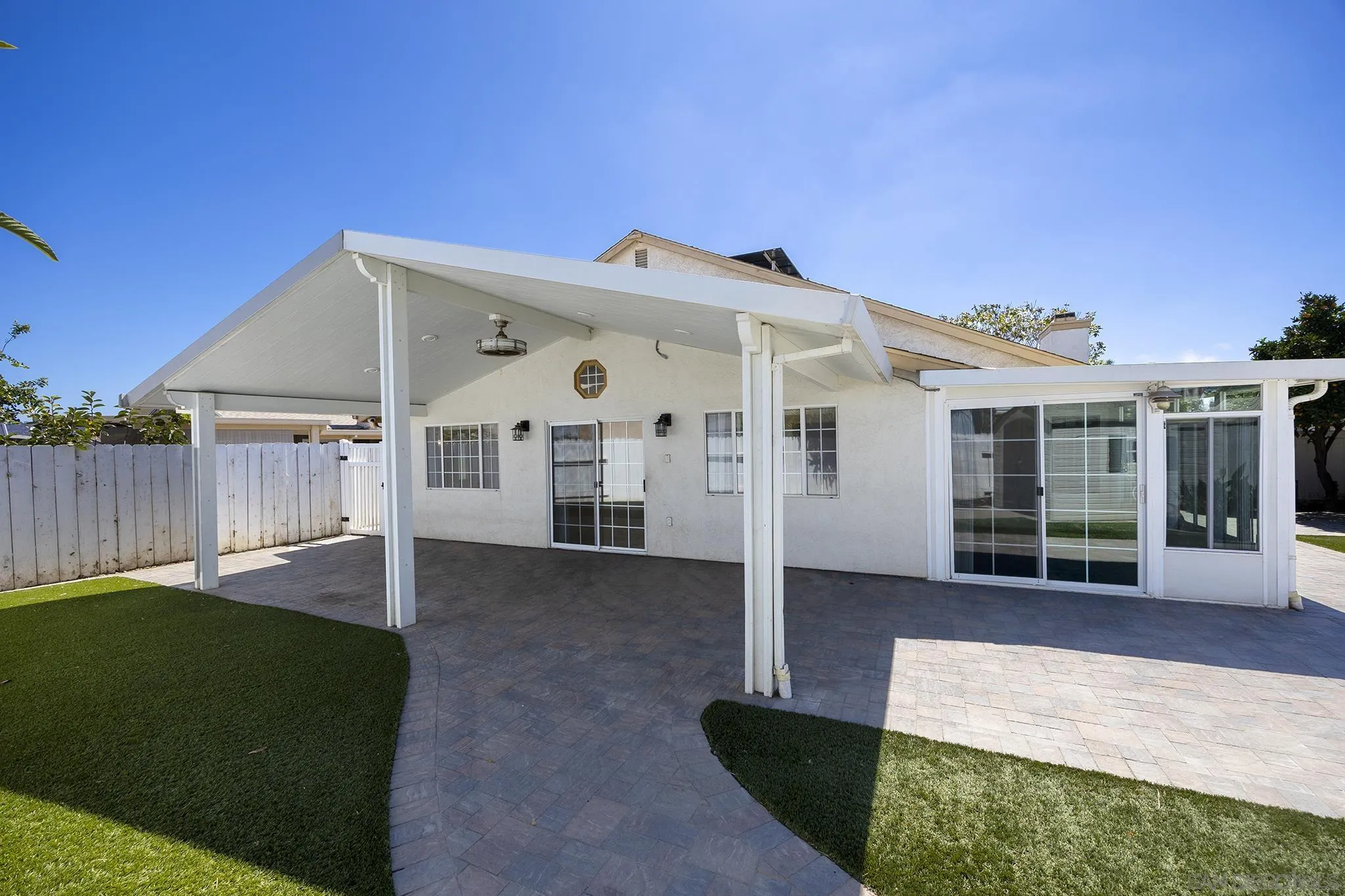 https://cdn.realtyfeed.com/cdn/127/250036743/1bfe5b0fe462a3fd4e23dc9ddf6d3380.webp