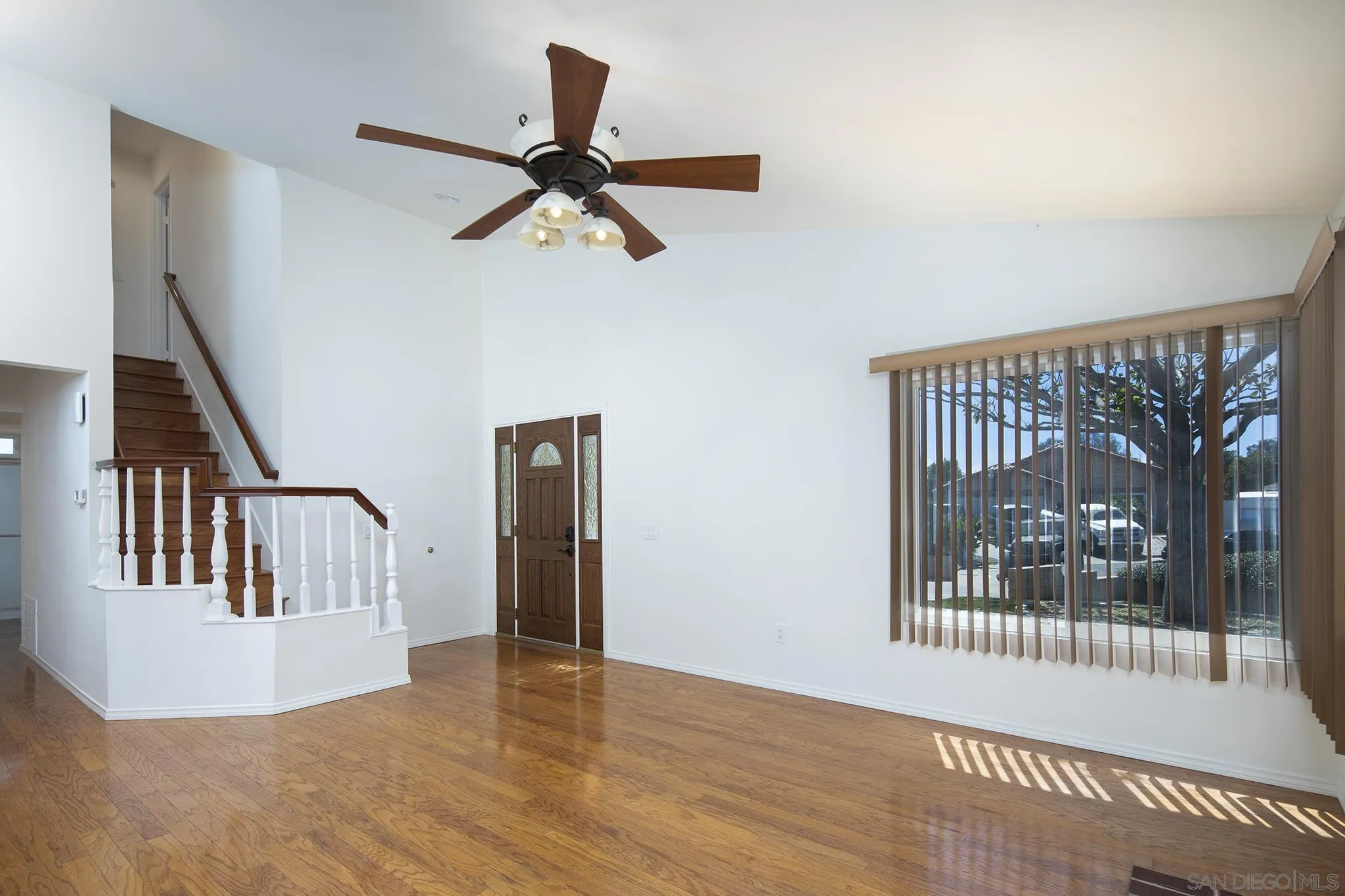 https://cdn.realtyfeed.com/cdn/127/250036743/d25dc59c7e14fa0c5b2f59c542ab6490.webp