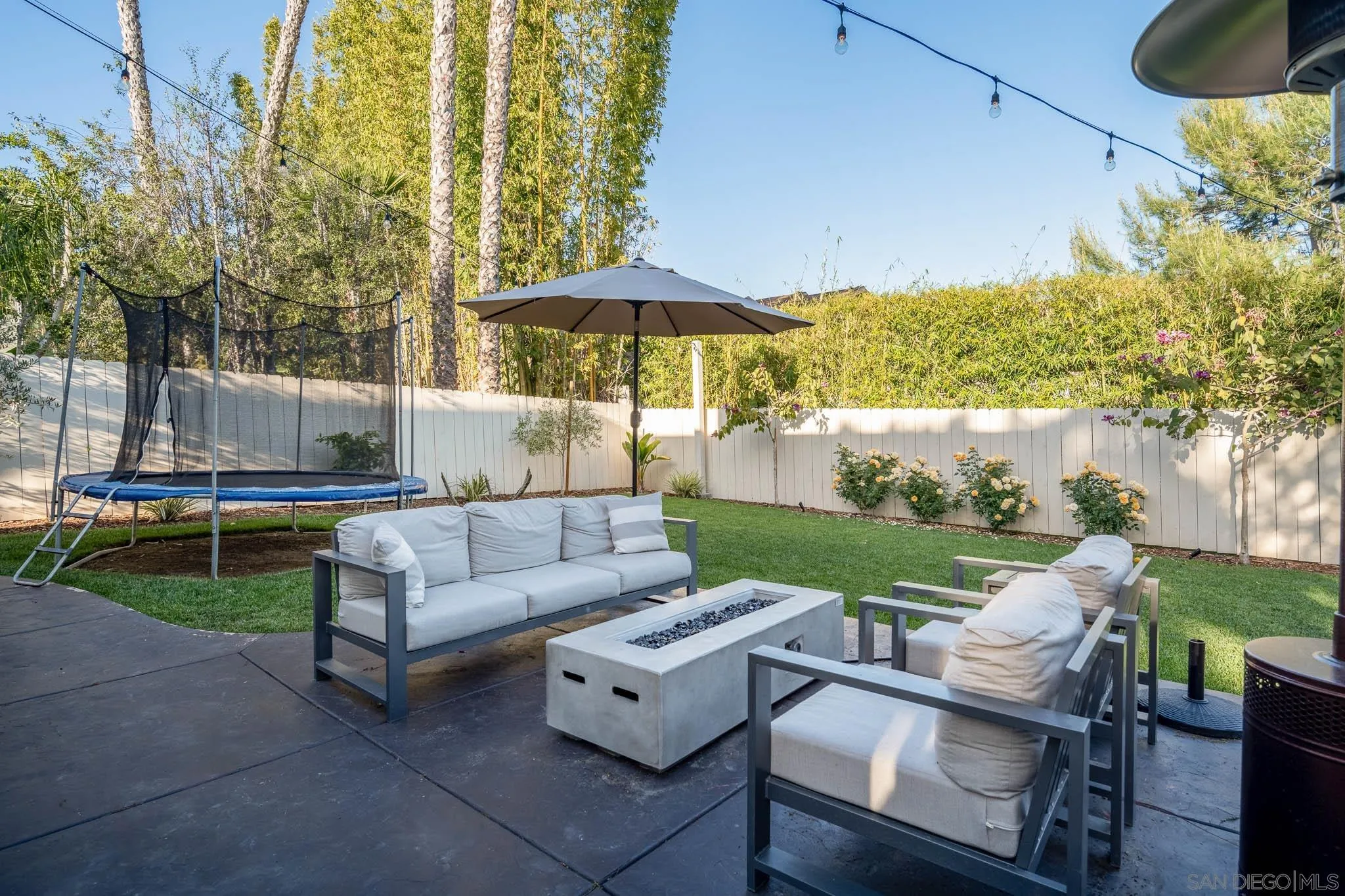 https://cdn.realtyfeed.com/cdn/127/250036746/7c2d0eb8f6e8fd29c10f41964278fd95.webp