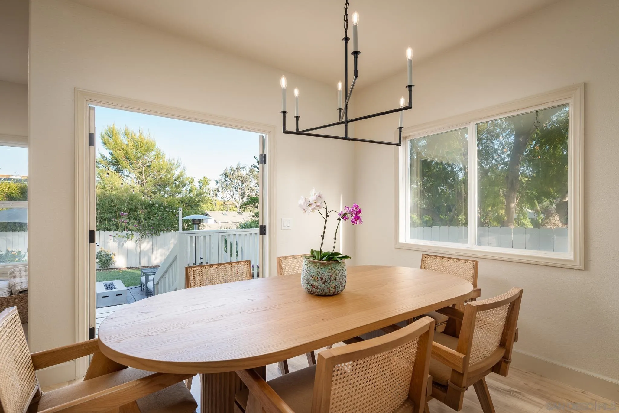 https://cdn.realtyfeed.com/cdn/127/250036746/9080cb220a60ceb6cfbda822bec35cdc.webp