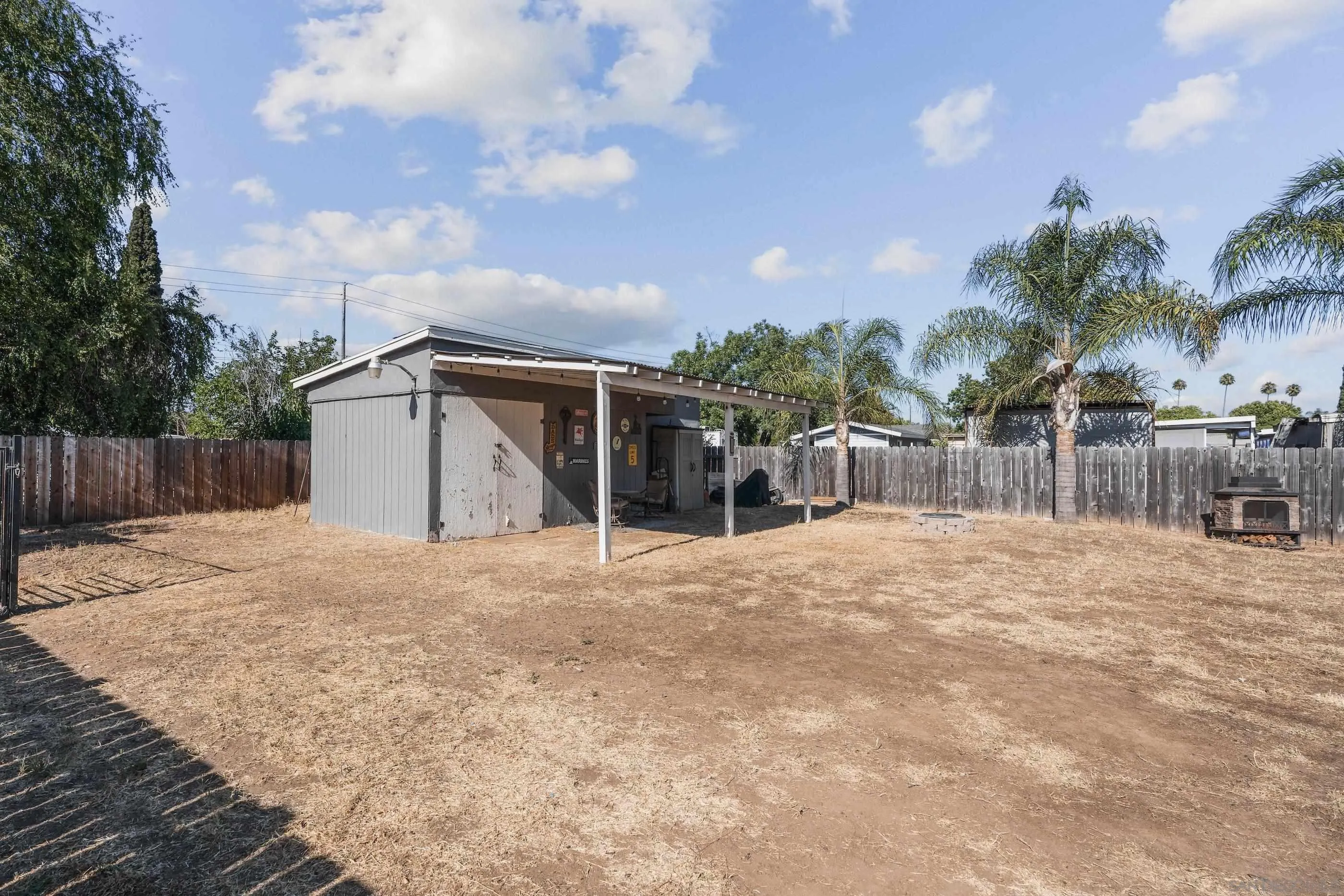 https://cdn.realtyfeed.com/cdn/127/250036747/700ae8129acbdd4cdc23910d335299ef.webp