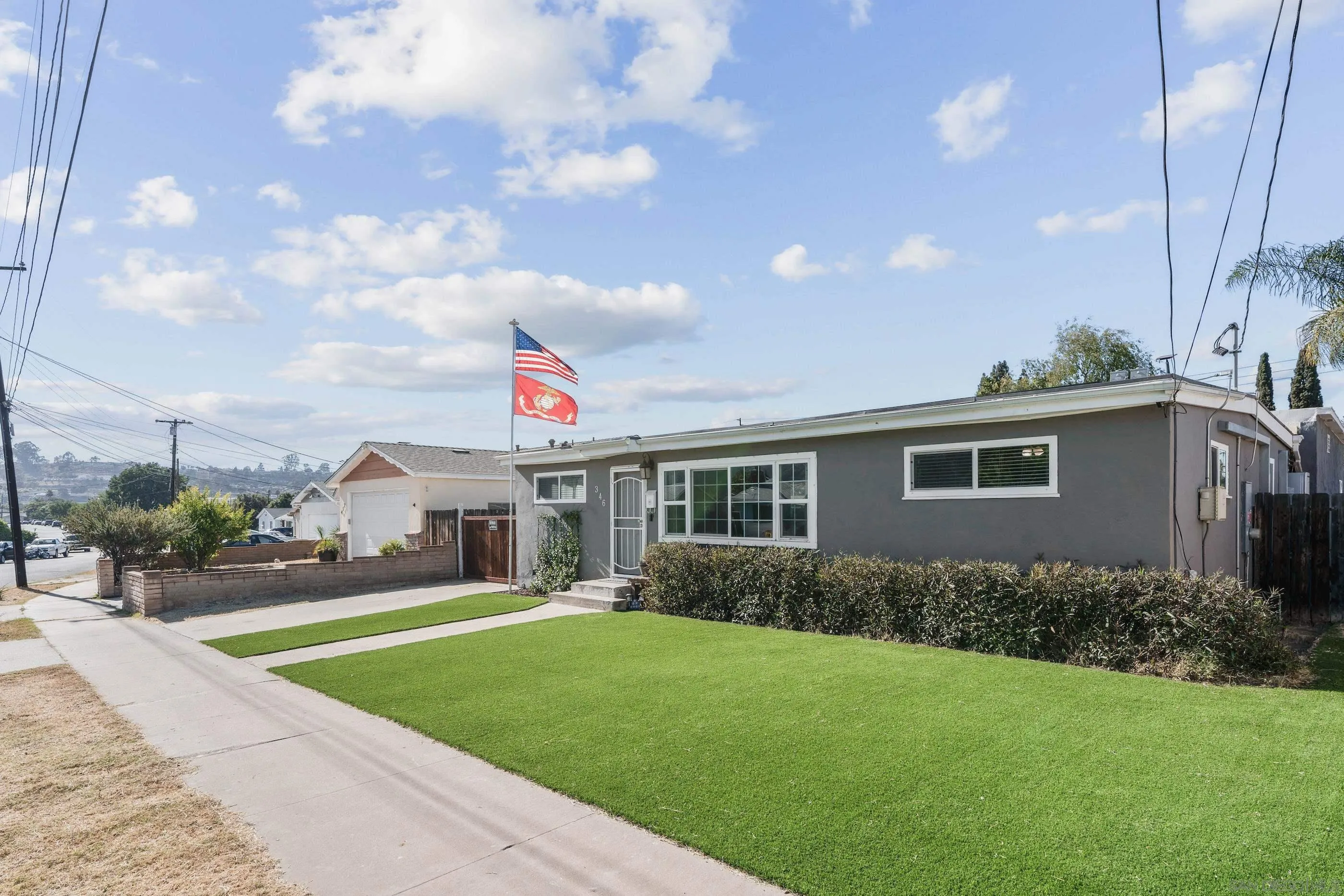 https://cdn.realtyfeed.com/cdn/127/250036747/c6e8c361832fa60caacfccda137088d4.webp