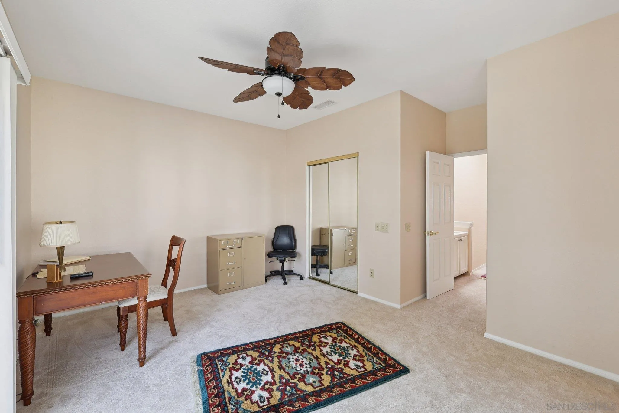 https://cdn.realtyfeed.com/cdn/127/250036748/86574258673bf16b11da921a955e52a6.webp