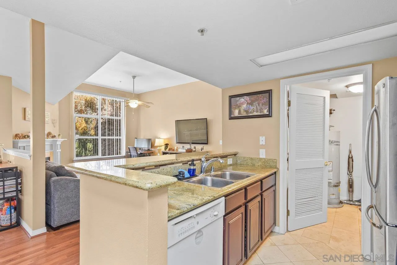 https://cdn.realtyfeed.com/cdn/127/250036752/e77594e630b931b8a913432241221636.webp