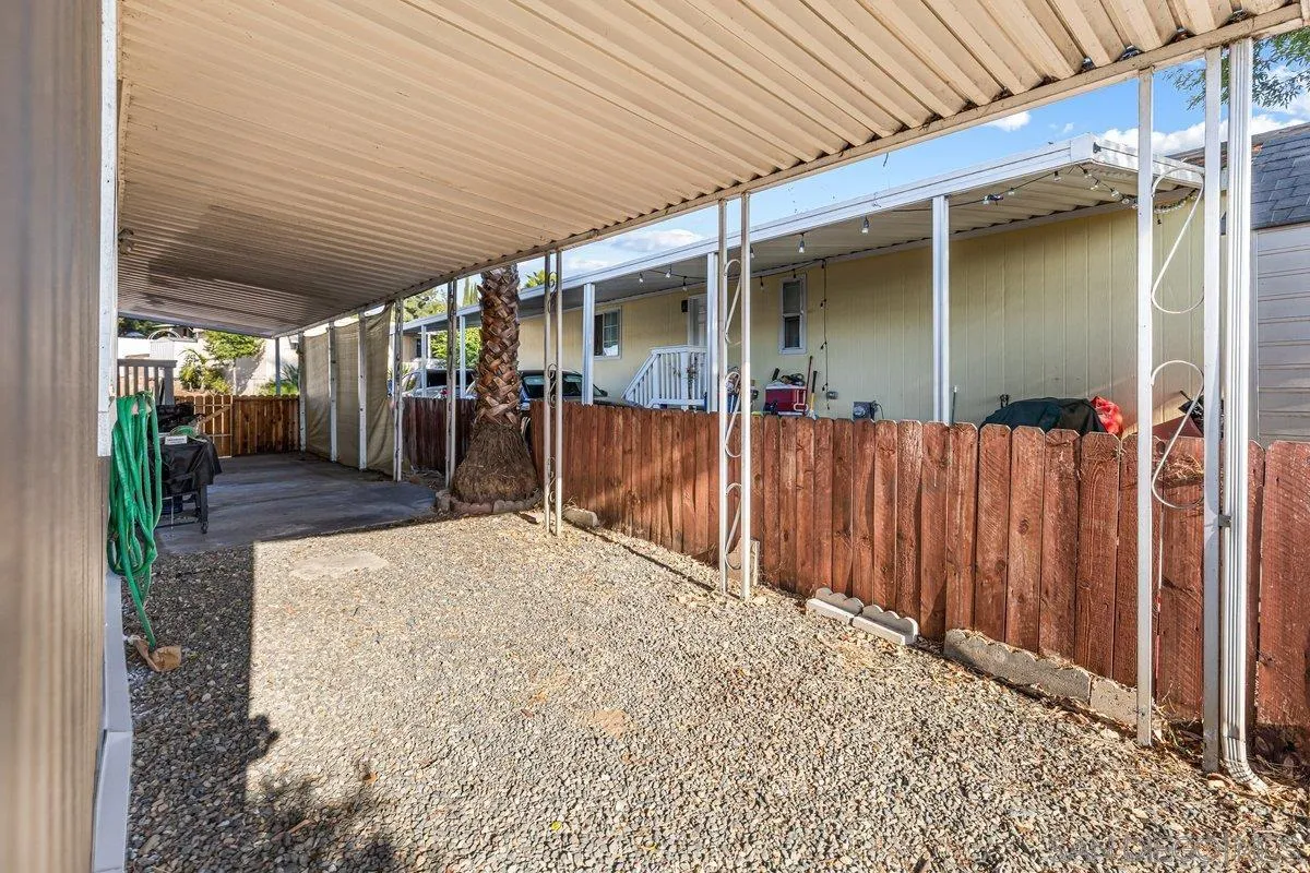 https://cdn.realtyfeed.com/cdn/127/250036754/5e3be728894a729b395ff47ab9d70f50.webp