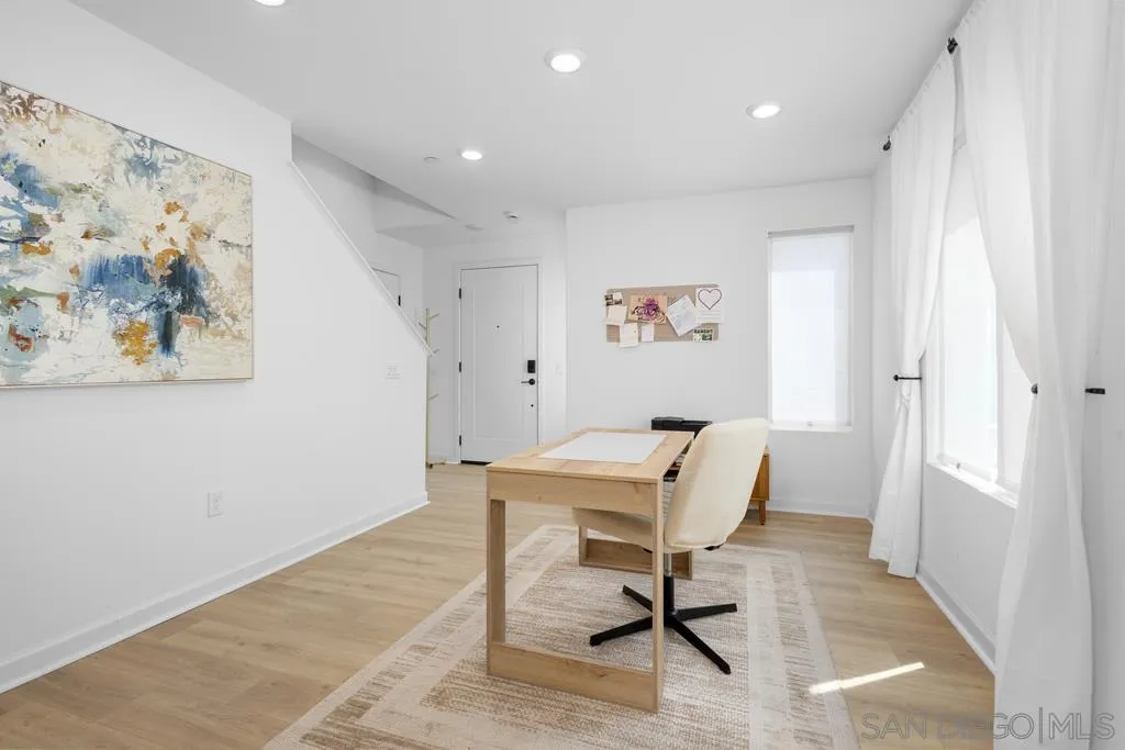 https://cdn.realtyfeed.com/cdn/127/250036756/5e7aa6835bbe18bac7d2418aec19c00a.webp
