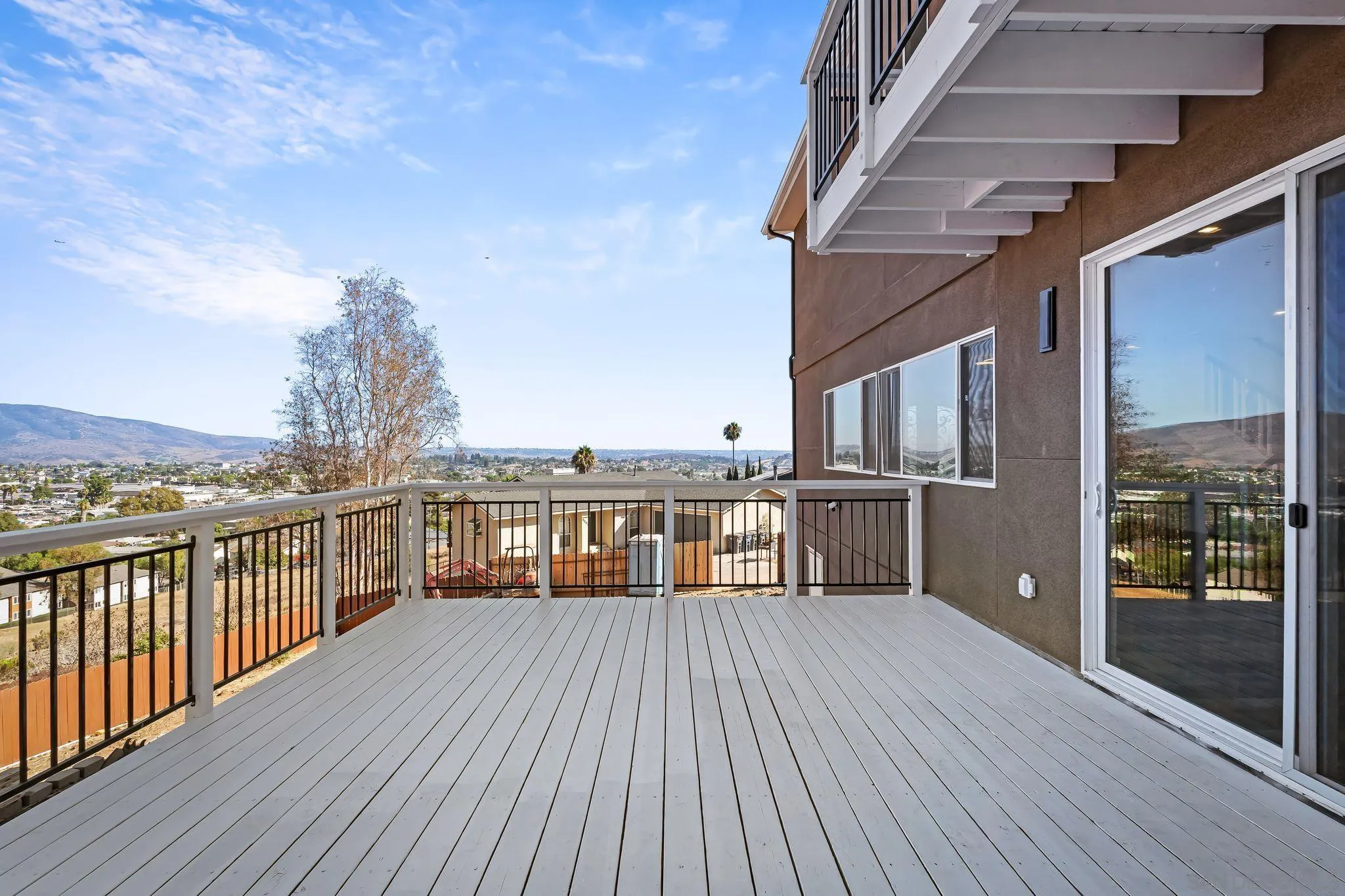 https://cdn.realtyfeed.com/cdn/127/250036761/d109e493c4a96fd399415f47d528c04f.webp