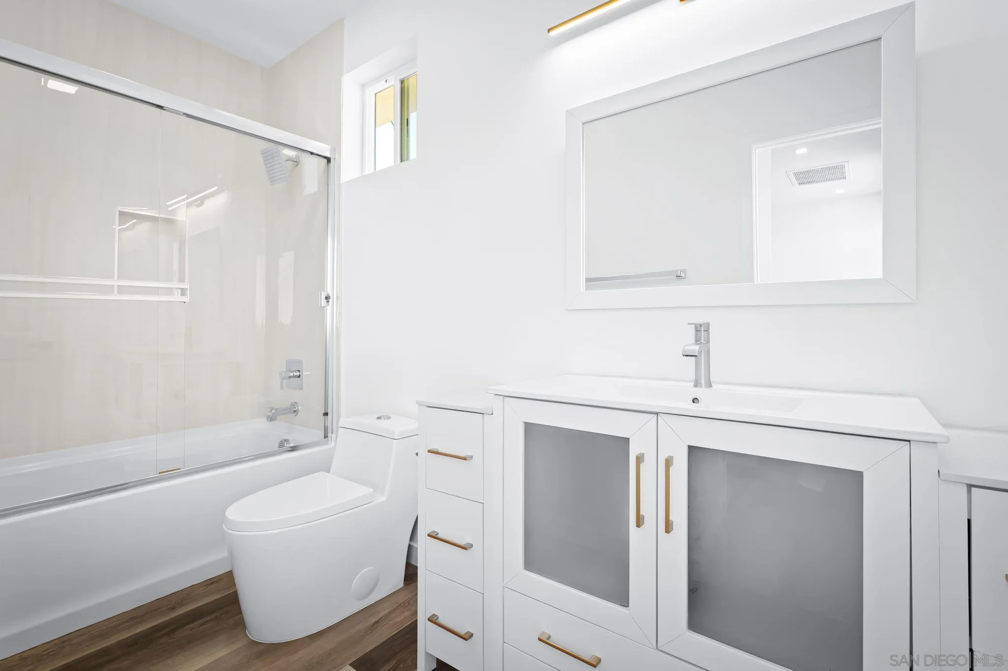 https://cdn.realtyfeed.com/cdn/127/250036761/d1b5be9f65c578c30f421cf4f9e21b17.webp