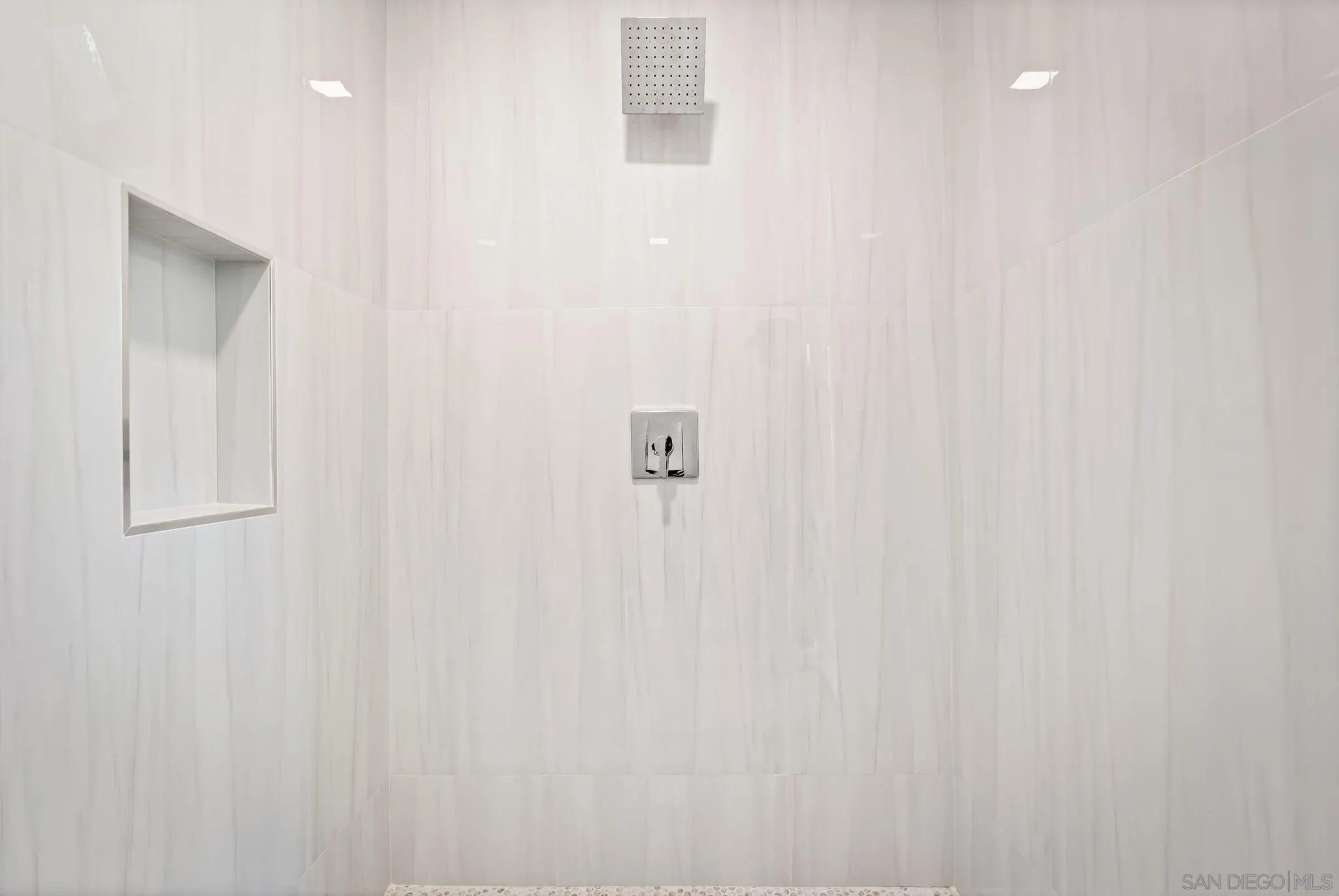 https://cdn.realtyfeed.com/cdn/127/250036761/d3a34a45d25a66a9b2fa6783e2690b9f.webp