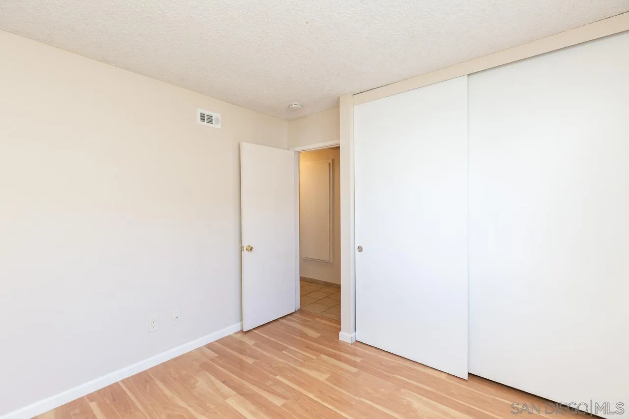 https://cdn.realtyfeed.com/cdn/127/250036766/232ed4f86ee53ee6cbb849ea54be9c8f.webp