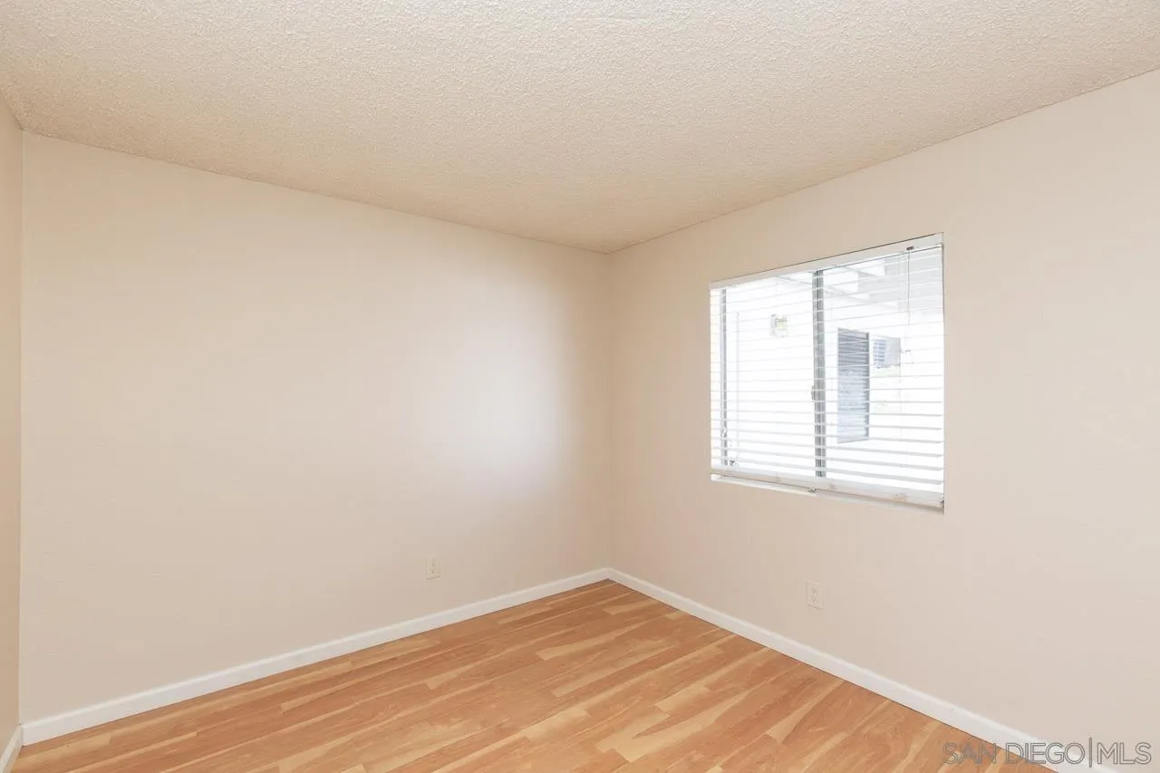 https://cdn.realtyfeed.com/cdn/127/250036766/6c3f6bd0a1823a641f276fb44c851846.webp