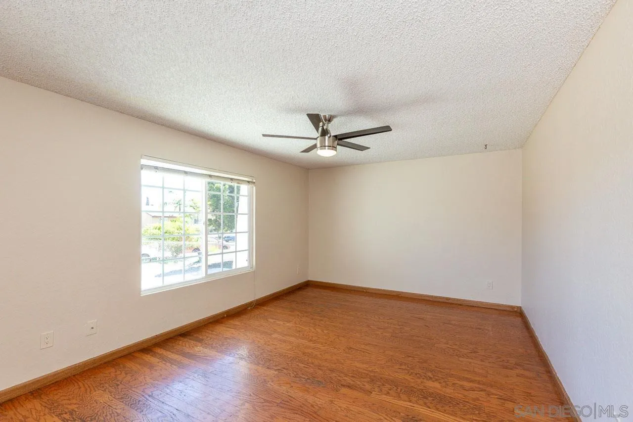 https://cdn.realtyfeed.com/cdn/127/250036766/956454de3d7af86c446d463efc1d90cb.webp