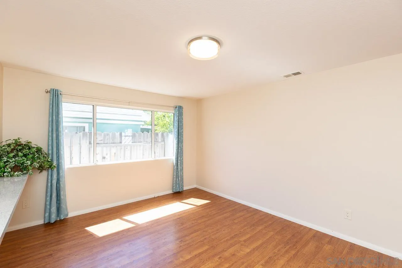 https://cdn.realtyfeed.com/cdn/127/250036766/b1000f60ade2d0845dd39740be6fdfad.webp