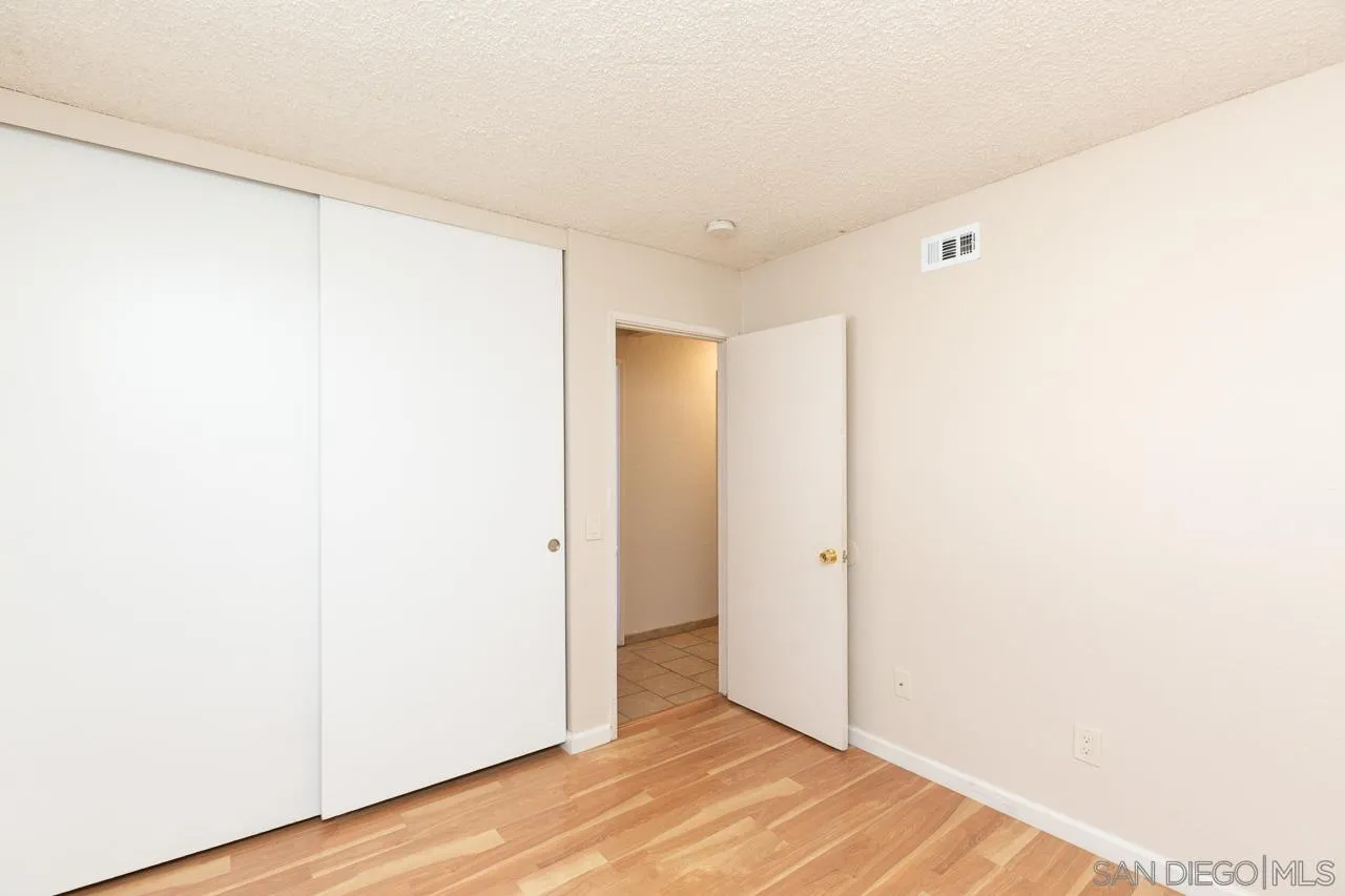 https://cdn.realtyfeed.com/cdn/127/250036766/c6064c357d36a36aef3b4cb7f89c7d54.webp