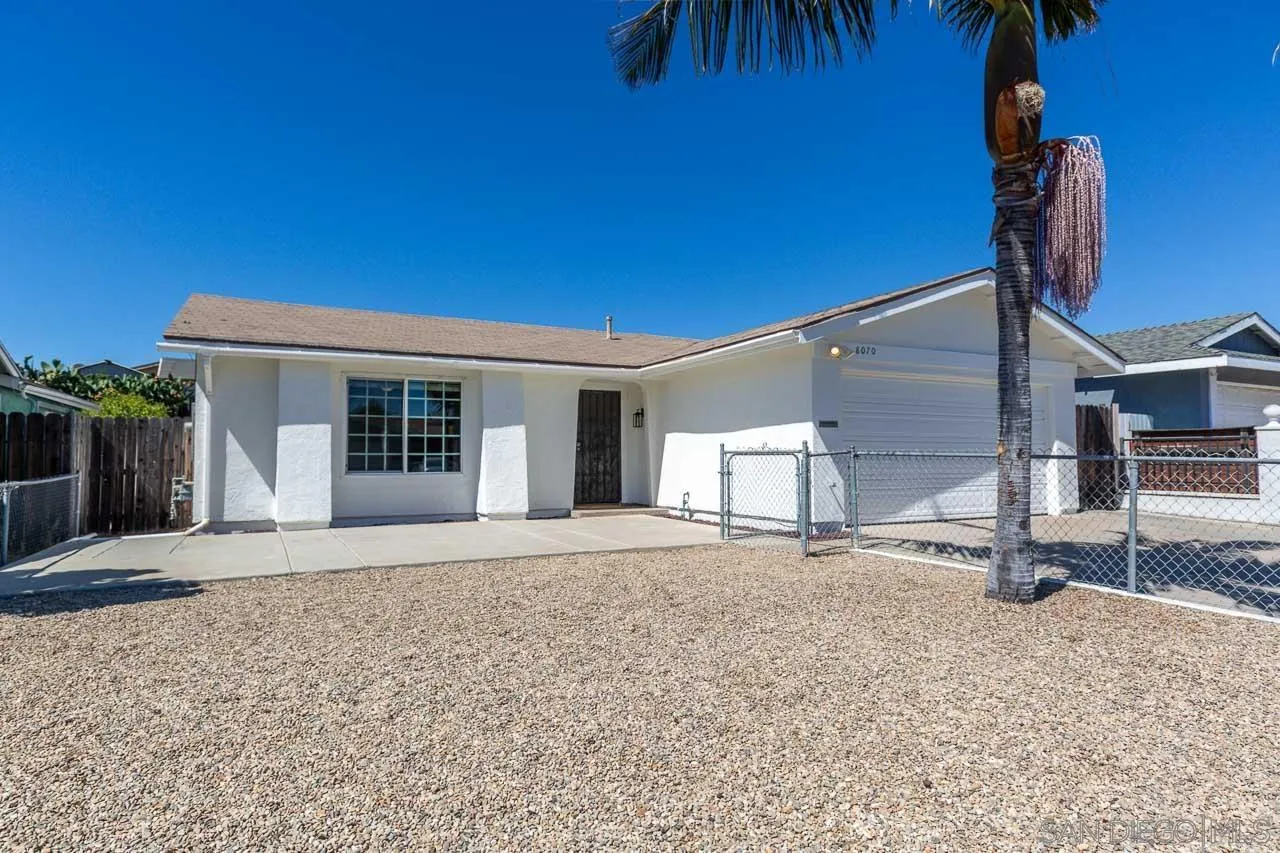 https://cdn.realtyfeed.com/cdn/127/250036766/ce8d49d59e7135dfed8821f1abdbb2c4.webp