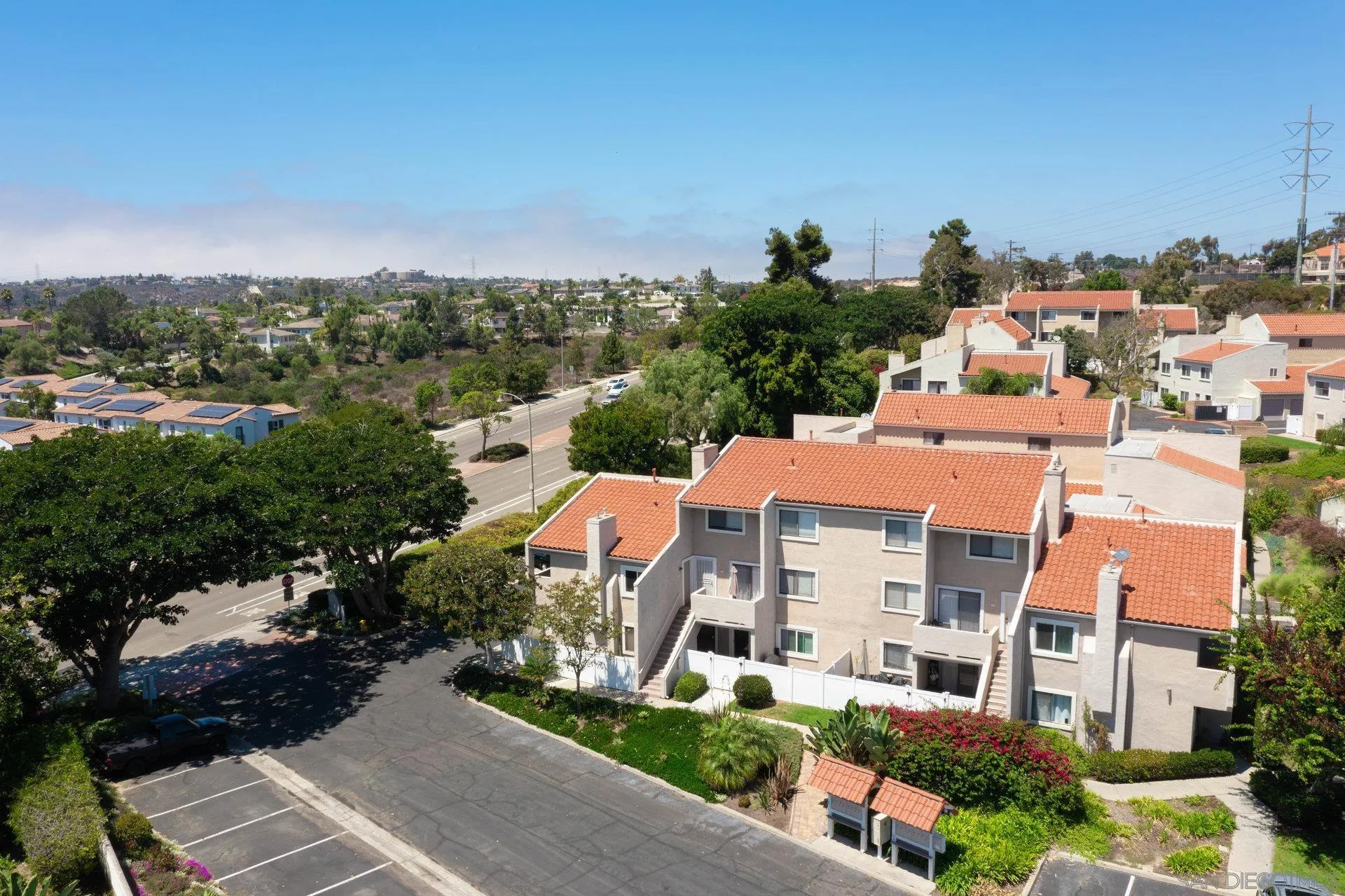 https://cdn.realtyfeed.com/cdn/127/250036770/5d8ef565560c5326e6fa6267ae236452.webp