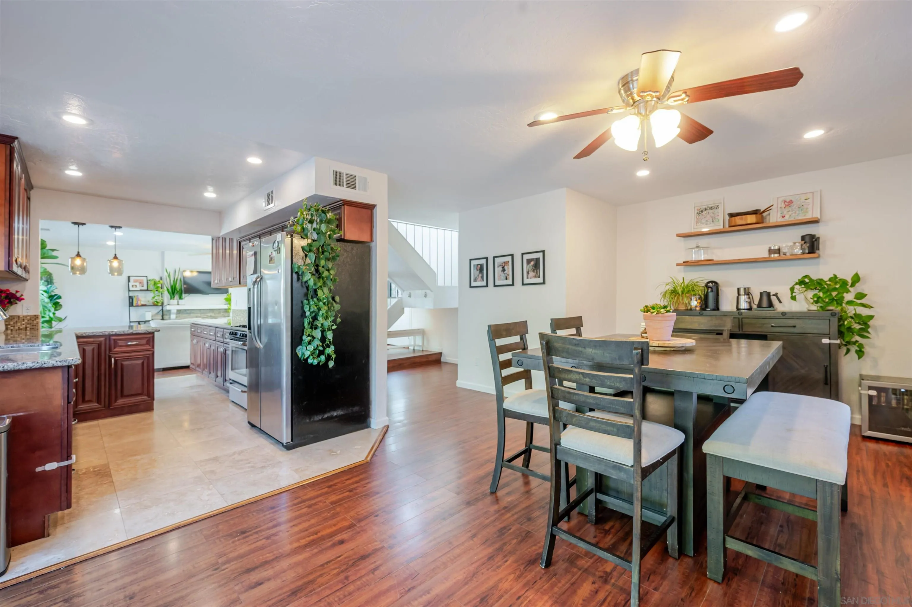 https://cdn.realtyfeed.com/cdn/127/250036773/9fa98fec747d90448d12b1b29ff429da.webp