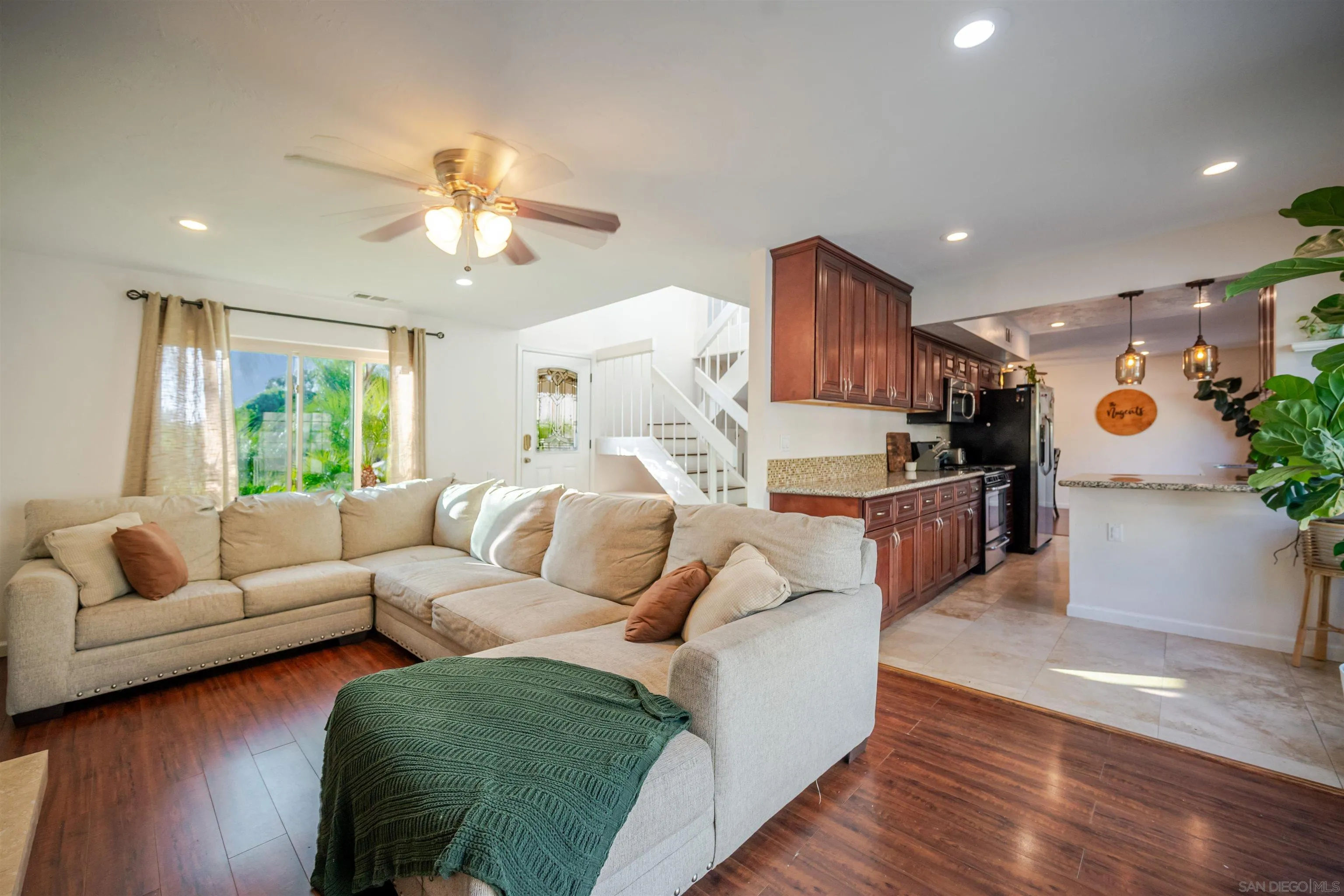 https://cdn.realtyfeed.com/cdn/127/250036773/b243c99b0ad4b9ed72871fbc9066dadc.webp