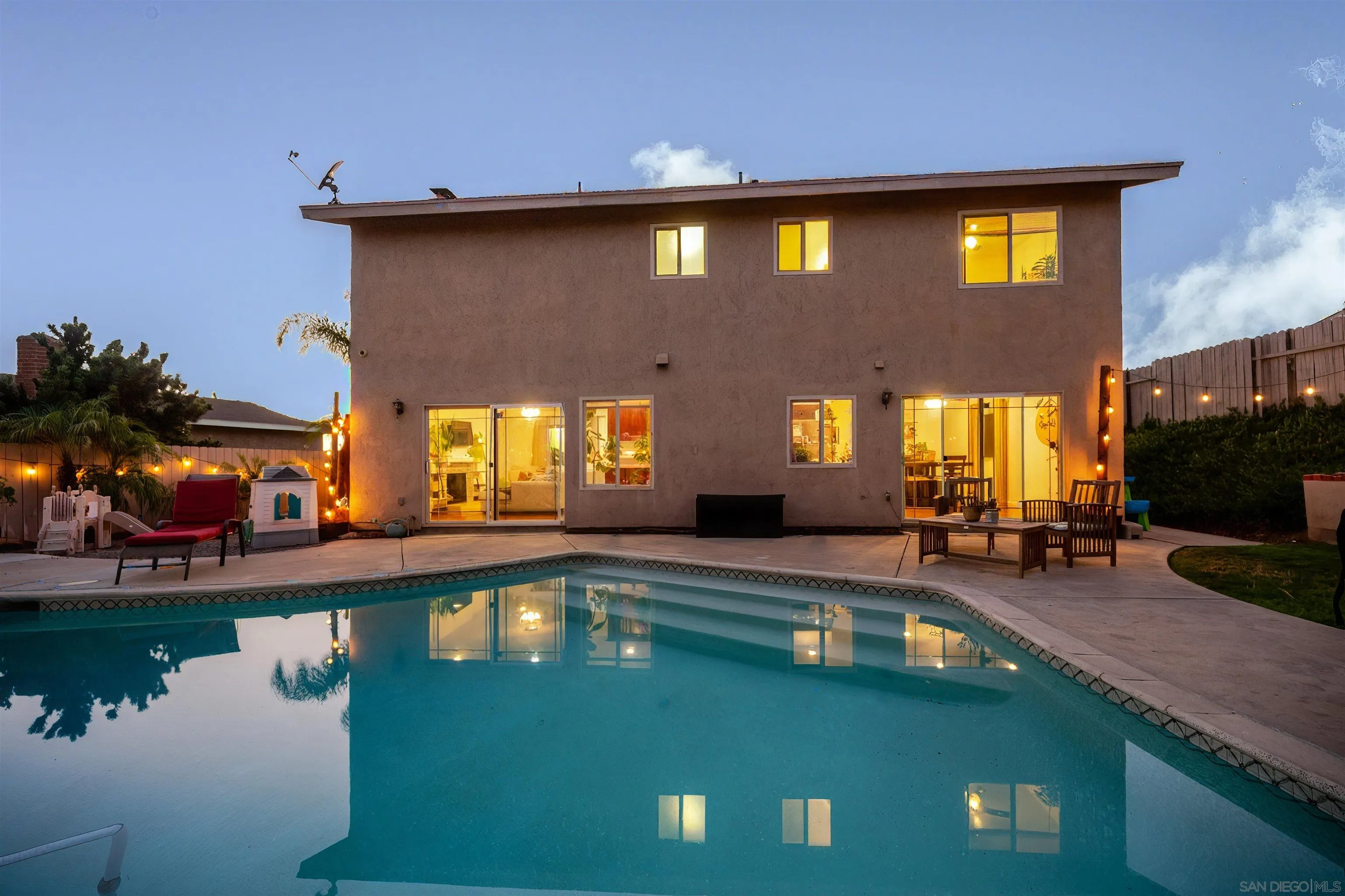 https://cdn.realtyfeed.com/cdn/127/250036773/b5ece7f32bc37b12ad612562c167cfeb.webp