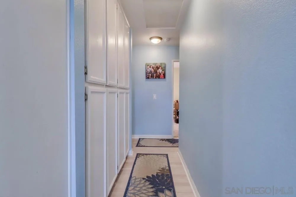 https://cdn.realtyfeed.com/cdn/127/250036774/41302cb5cc92f6a0a415bd10da06e2b8.webp