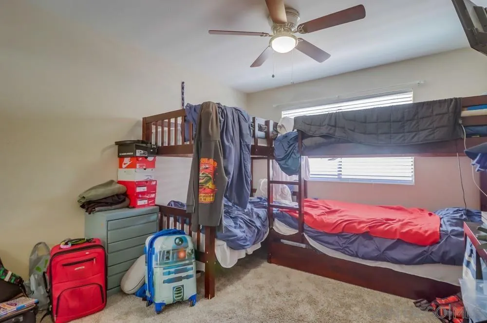 https://cdn.realtyfeed.com/cdn/127/250036774/ecdb2d15ebc6f4f14ee6713f624b74df.webp