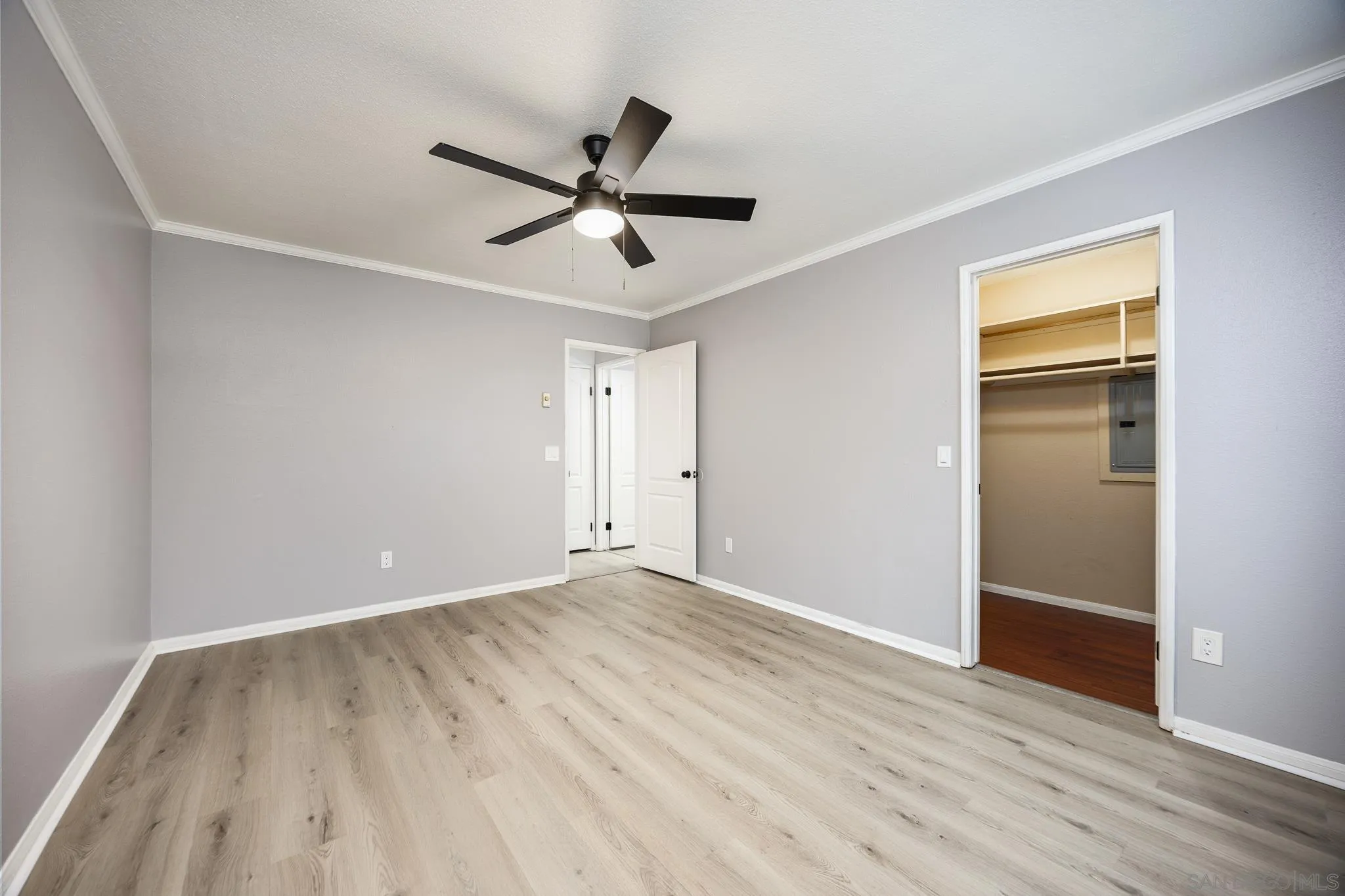 https://cdn.realtyfeed.com/cdn/127/250036776/47a3fd85e42326874fb07dd7c2cc36ad.webp