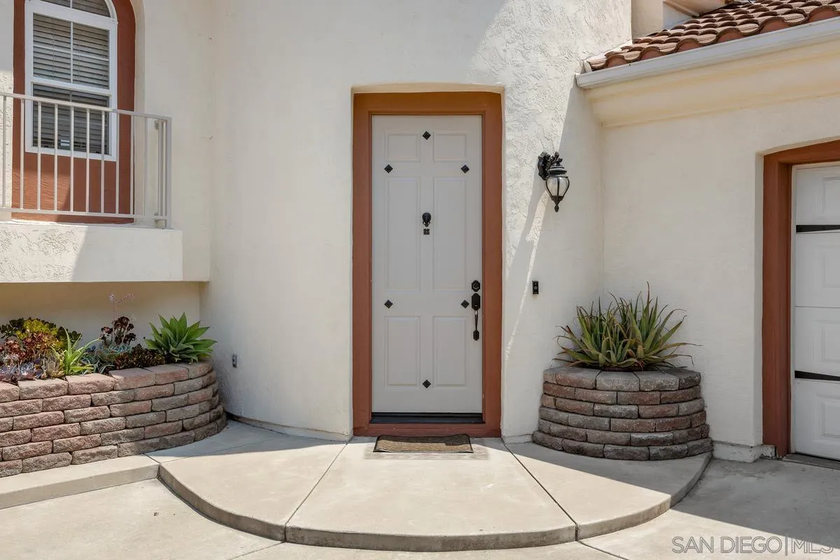 https://cdn.realtyfeed.com/cdn/127/250036777/b5337e00644be6e4c55a21679c48085c.webp
