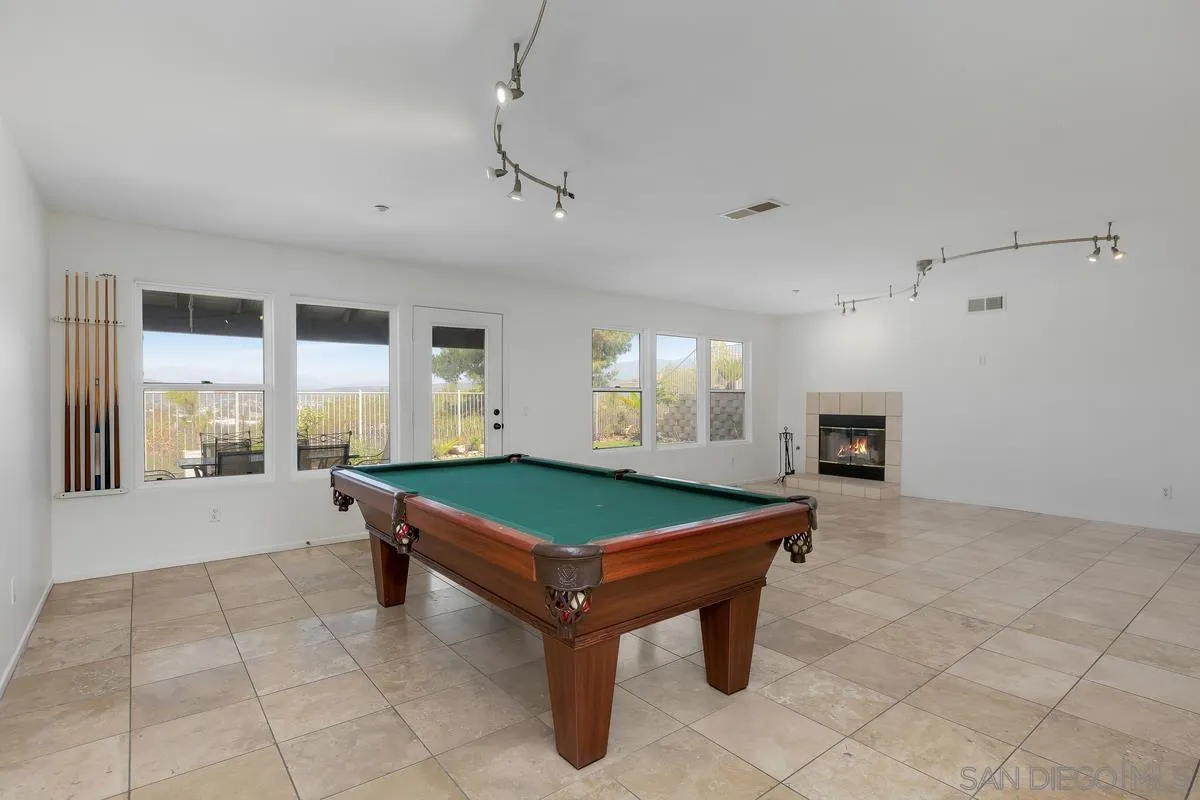 https://cdn.realtyfeed.com/cdn/127/250036777/d0dbce937657d2fb408f5ae15d2eba41.webp