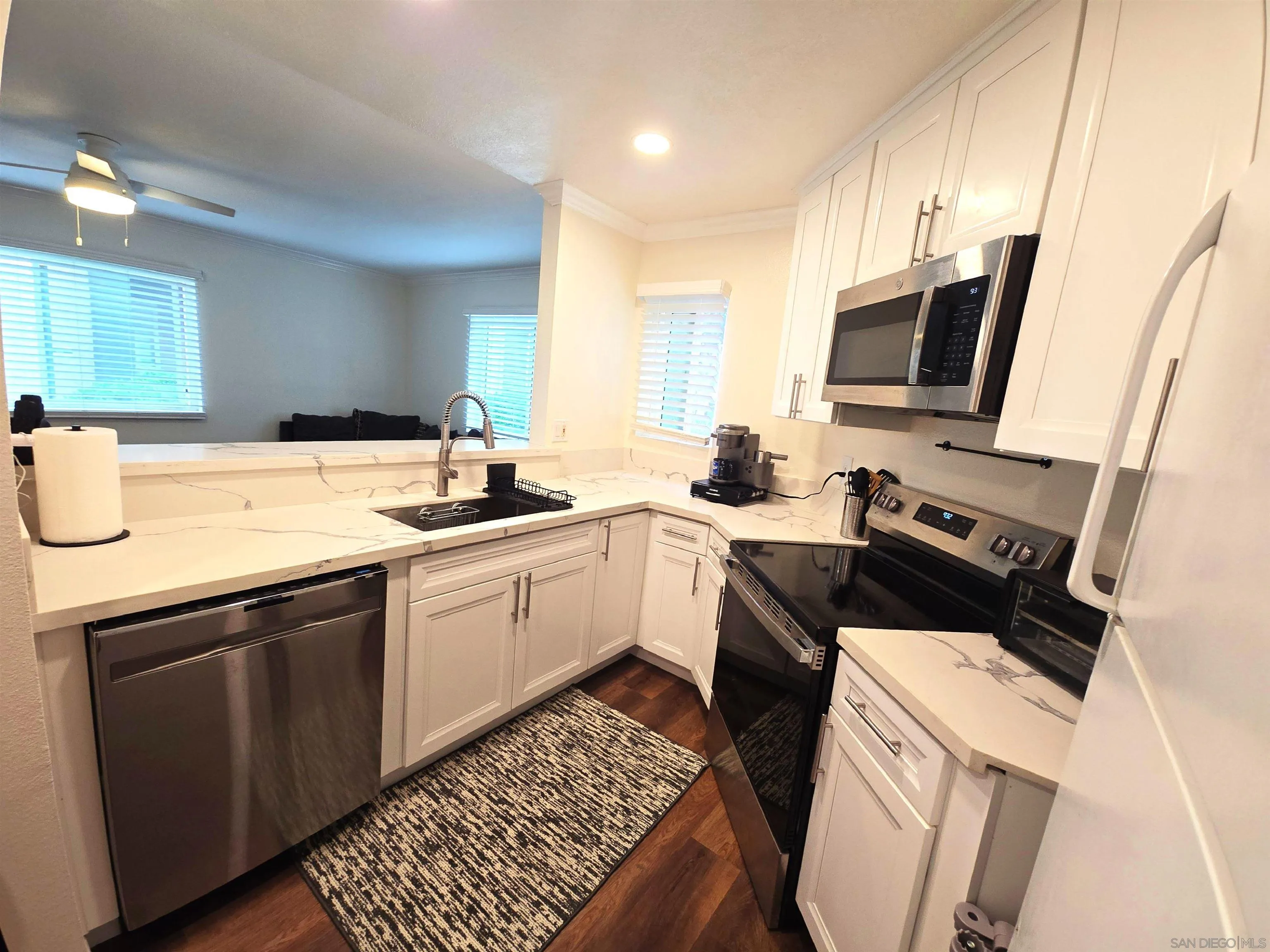 https://cdn.realtyfeed.com/cdn/127/250036781/4a551b6964bbfffa8c852c6c541e460e.webp