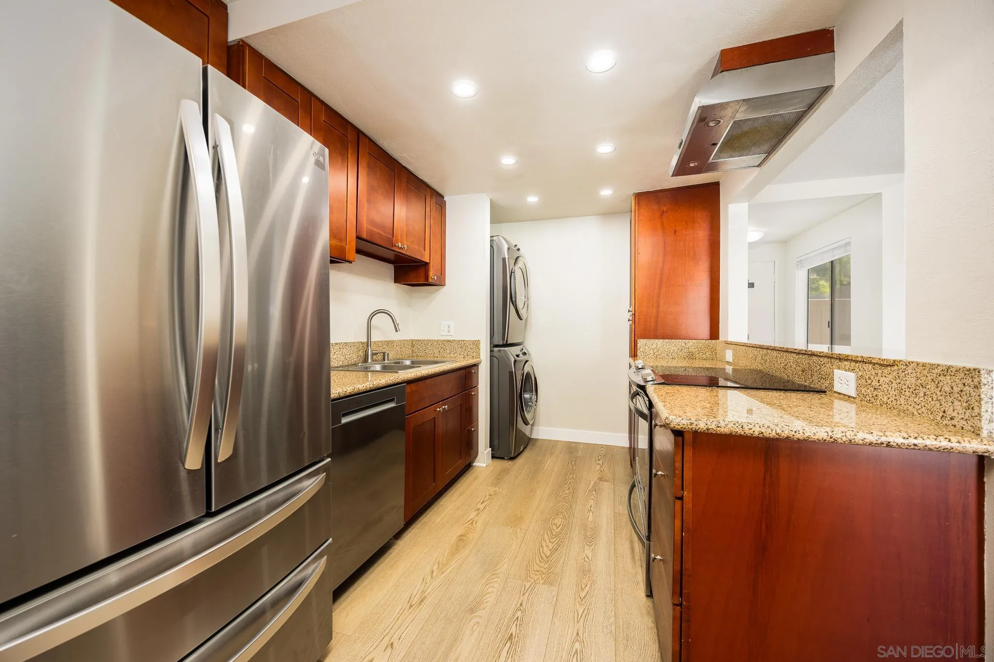 https://cdn.realtyfeed.com/cdn/127/250036786/23b3389f46b1af8b456f74d948dff93b.webp