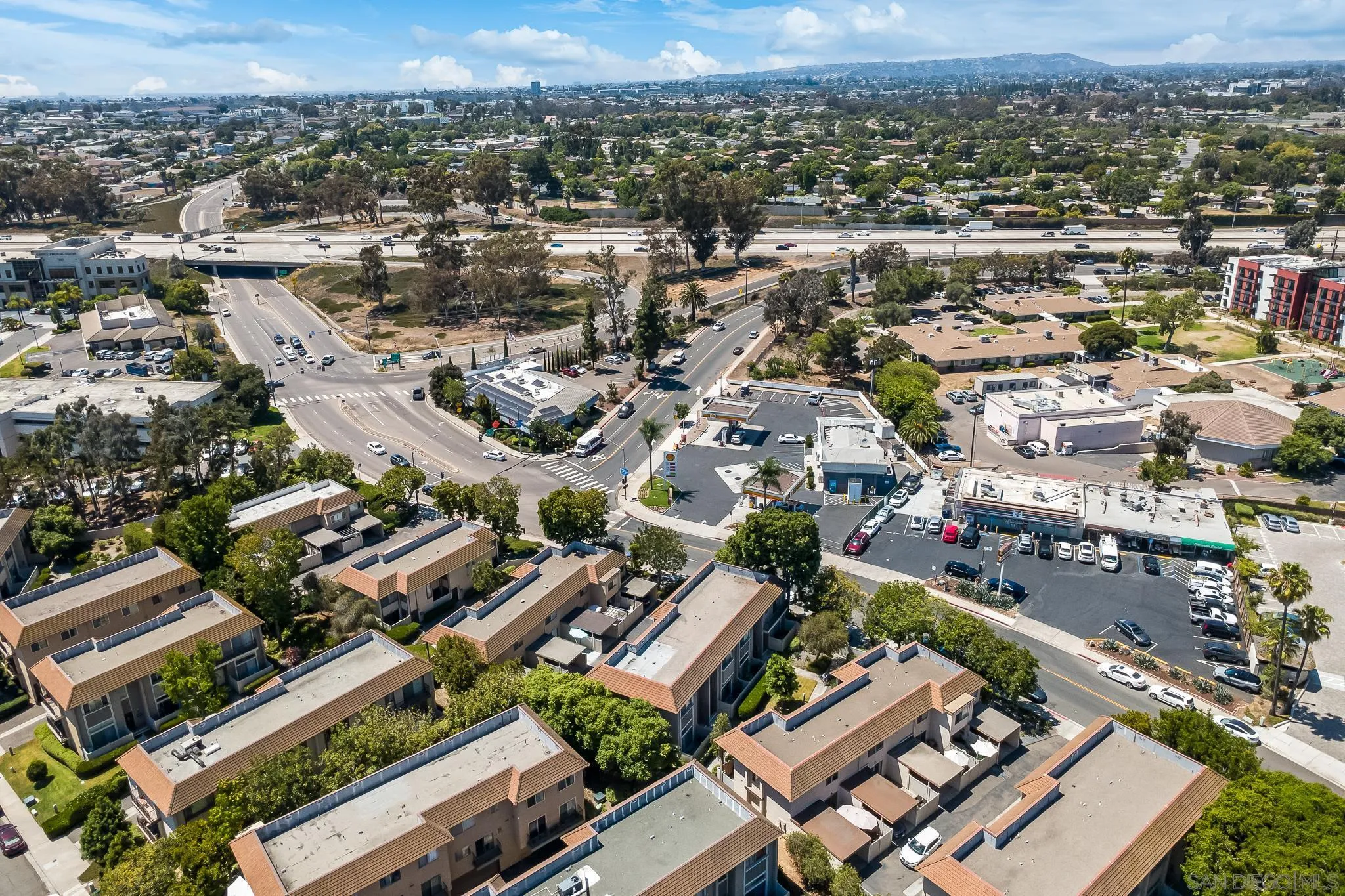 https://cdn.realtyfeed.com/cdn/127/250036786/8bd27c66d543834f792f97c2386f344e.webp