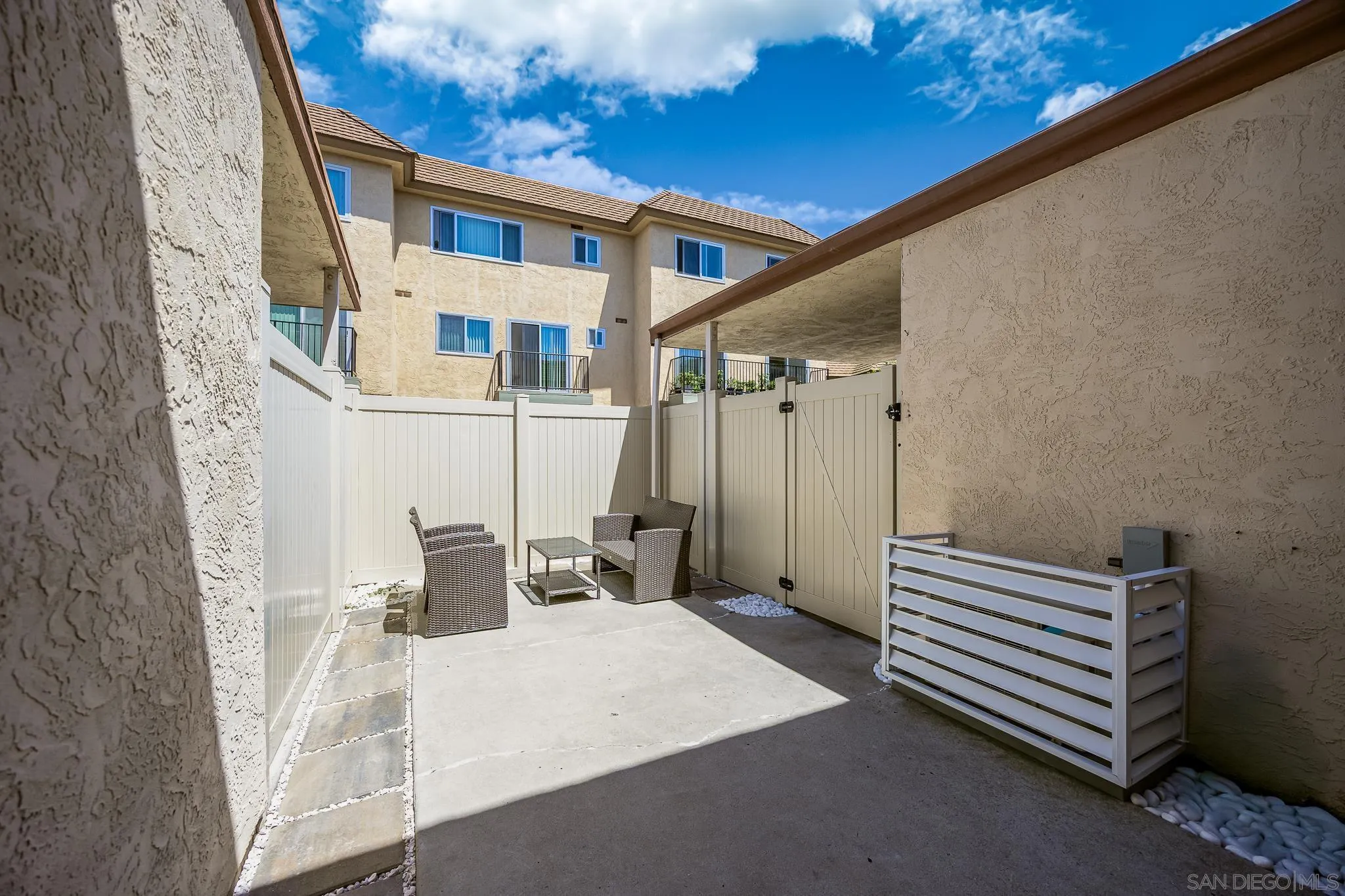 https://cdn.realtyfeed.com/cdn/127/250036786/8c5f725e7ea5a40518b1d7538ae2622c.webp