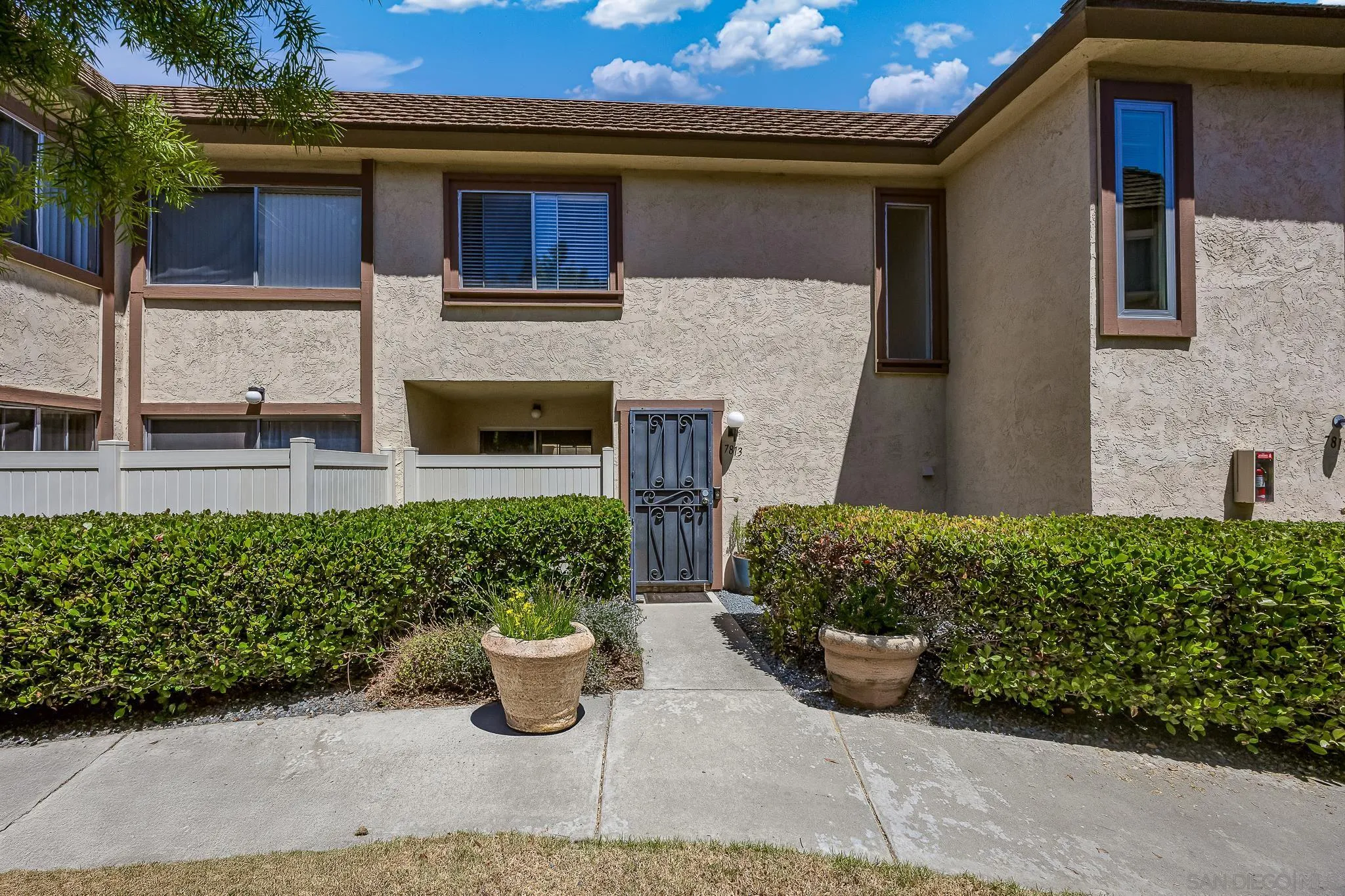 https://cdn.realtyfeed.com/cdn/127/250036786/93b443b2f31cfe1f0ed2c10048ef6c2b.webp