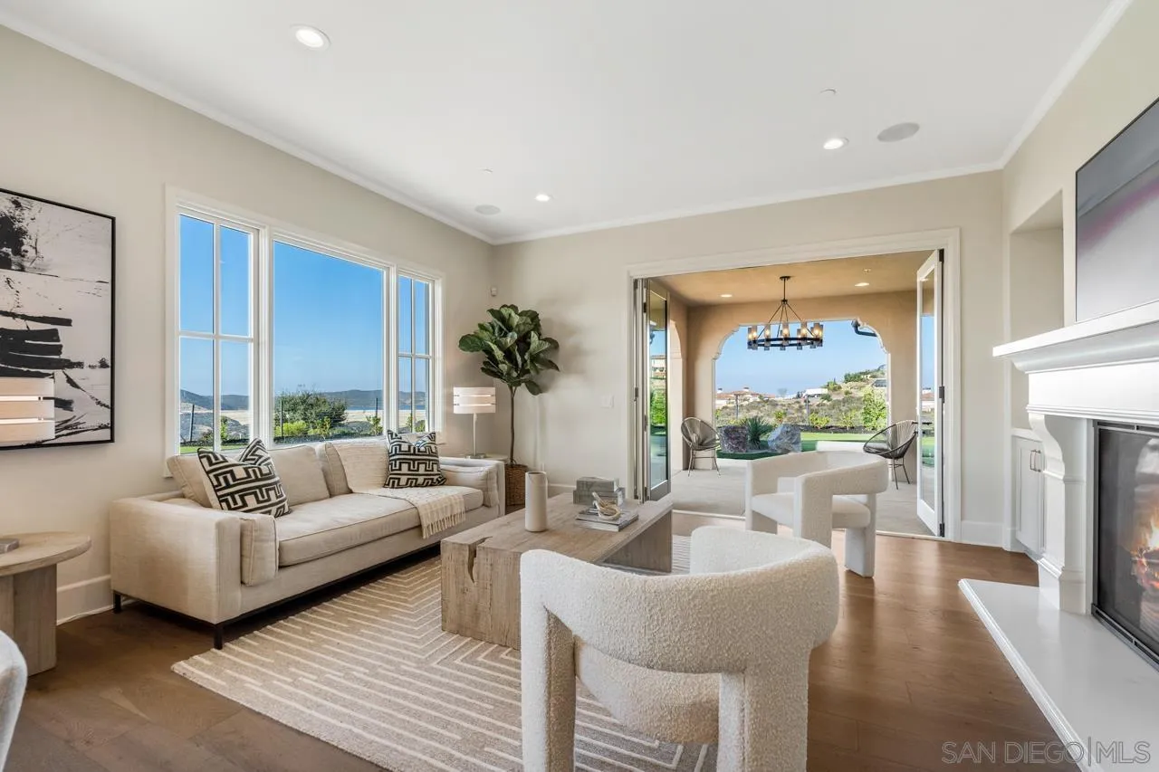 https://cdn.realtyfeed.com/cdn/127/250036787/4c66aecf98ba464c798fce5884a8c65e.webp