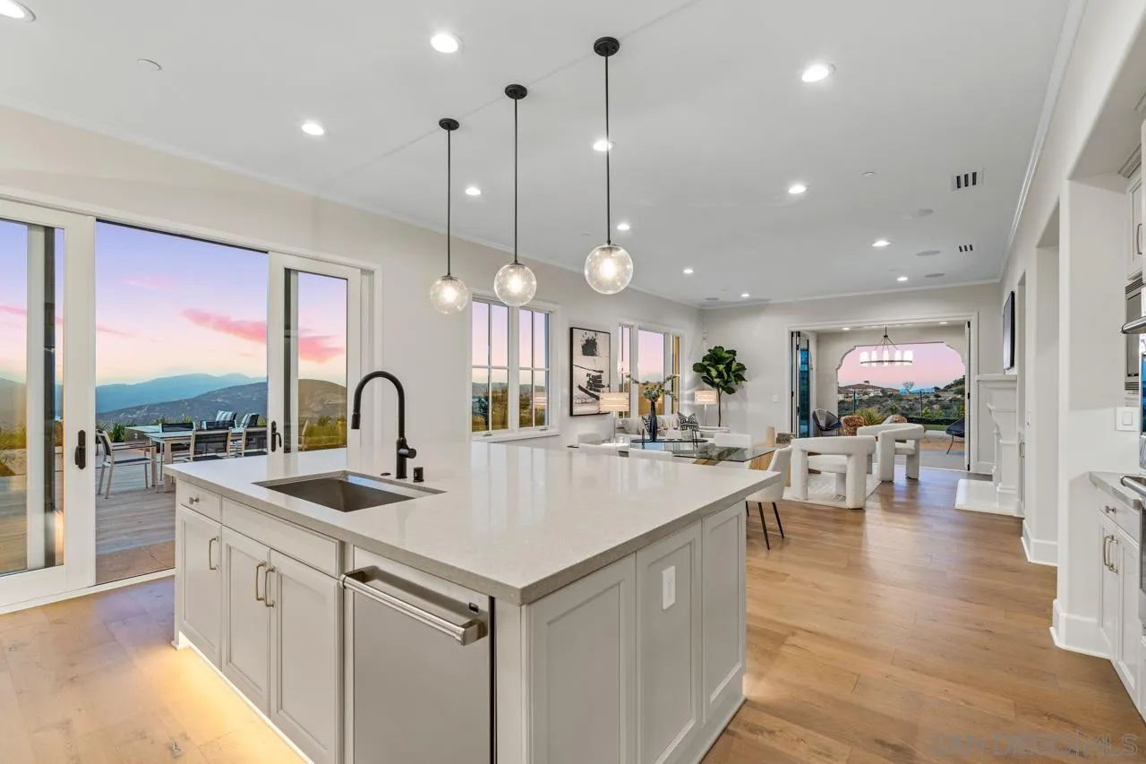 https://cdn.realtyfeed.com/cdn/127/250036787/6c5e0b14423beee4ba4c7b3c44a275c0.webp