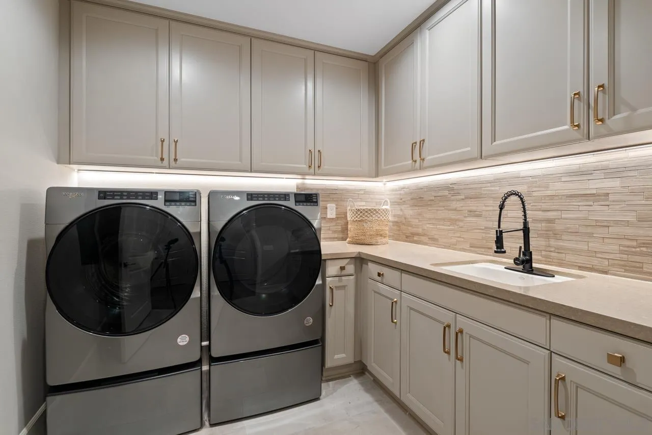 https://cdn.realtyfeed.com/cdn/127/250036787/83781a0413a8f90168b9d91bac311d18.webp