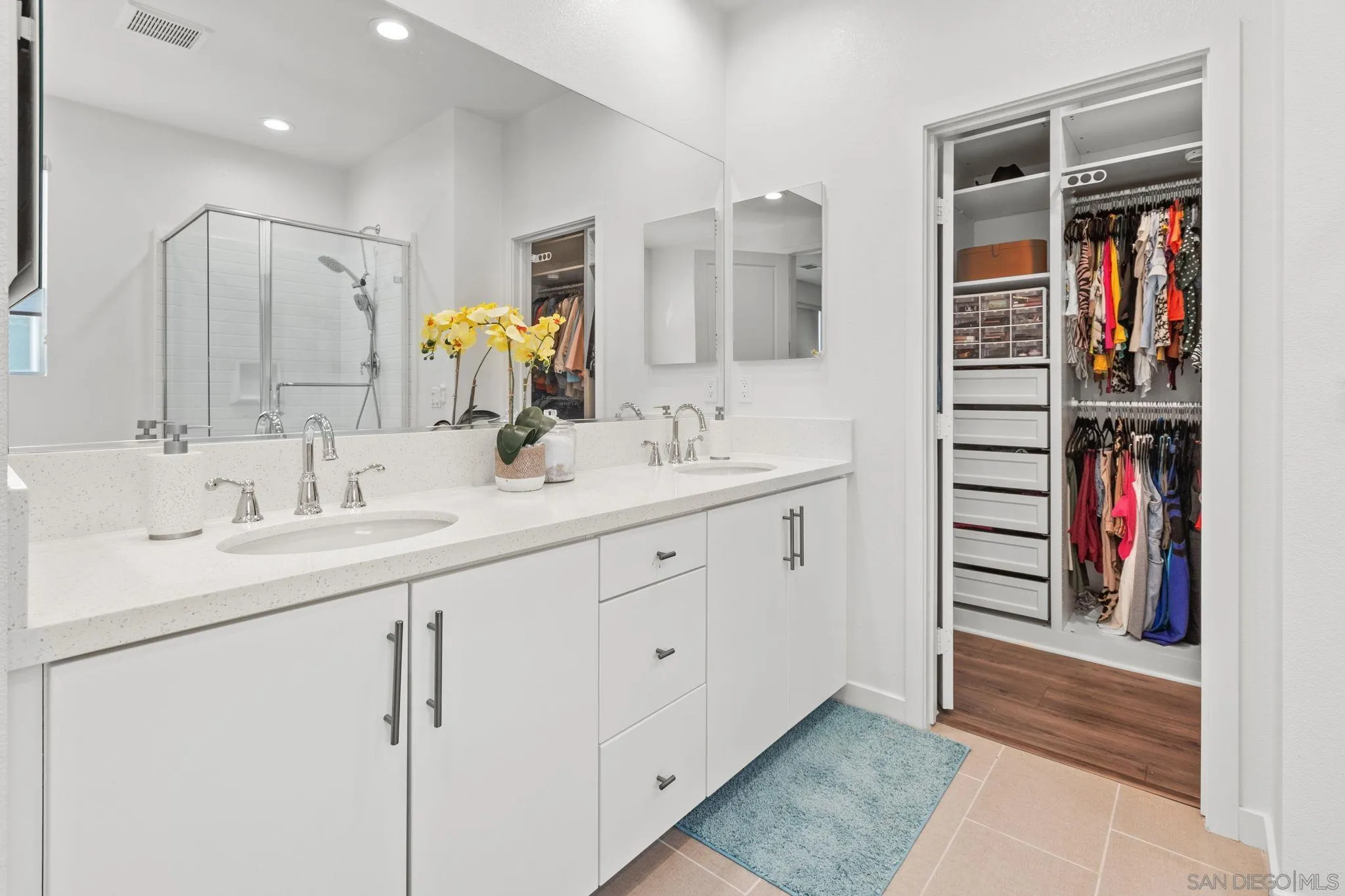 https://cdn.realtyfeed.com/cdn/127/250036788/163e7879e18e82816e1ba8d9dd85e0d4.webp