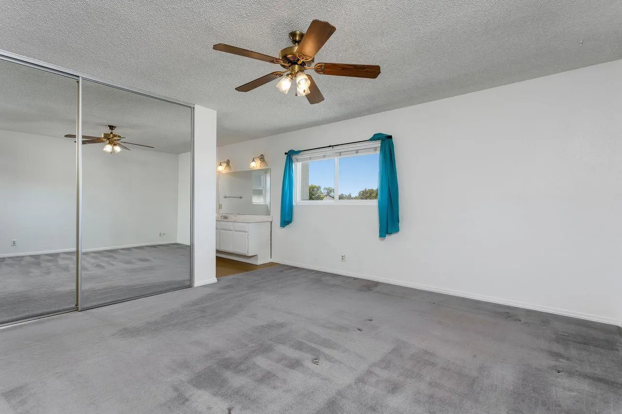 https://cdn.realtyfeed.com/cdn/127/250036792/1c67280c8cfb6b0f2ce604ea84d90bf3.webp