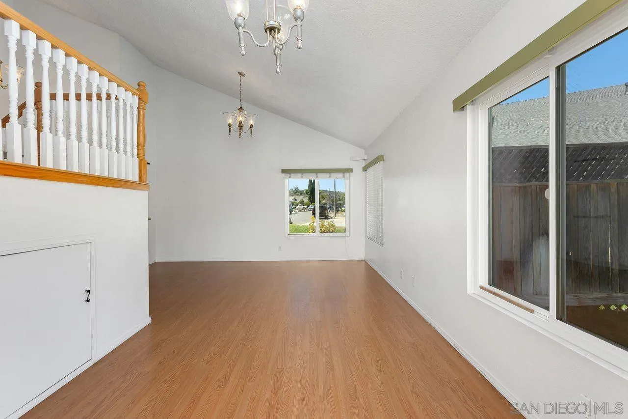 https://cdn.realtyfeed.com/cdn/127/250036792/3aba2a7ccdbd82a055f7018796a22b80.webp