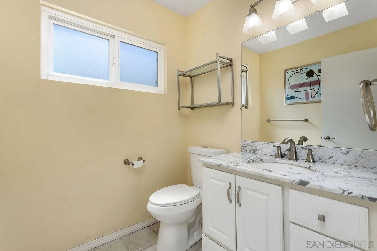 https://cdn.realtyfeed.com/cdn/127/250036792/4aaa65a588984c97735be3227459291e.webp