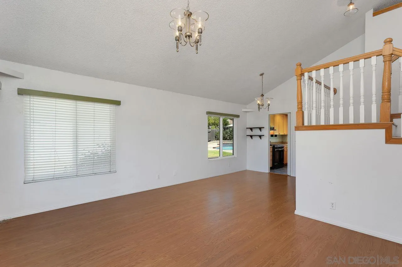 https://cdn.realtyfeed.com/cdn/127/250036792/64ebd6387baa491e6756db4c5442ac48.webp