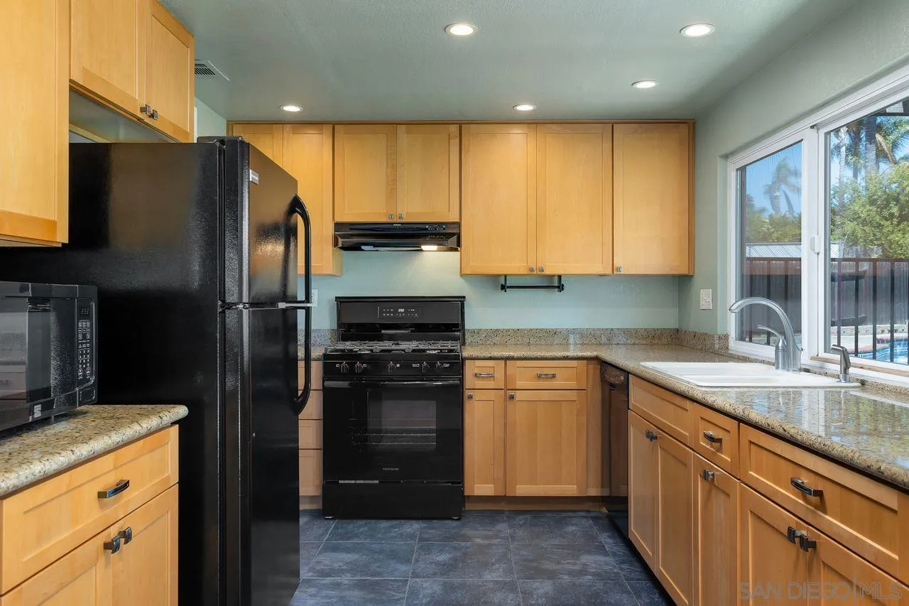 https://cdn.realtyfeed.com/cdn/127/250036792/6dccef864ce9fe94e9485fd6c5612594.webp
