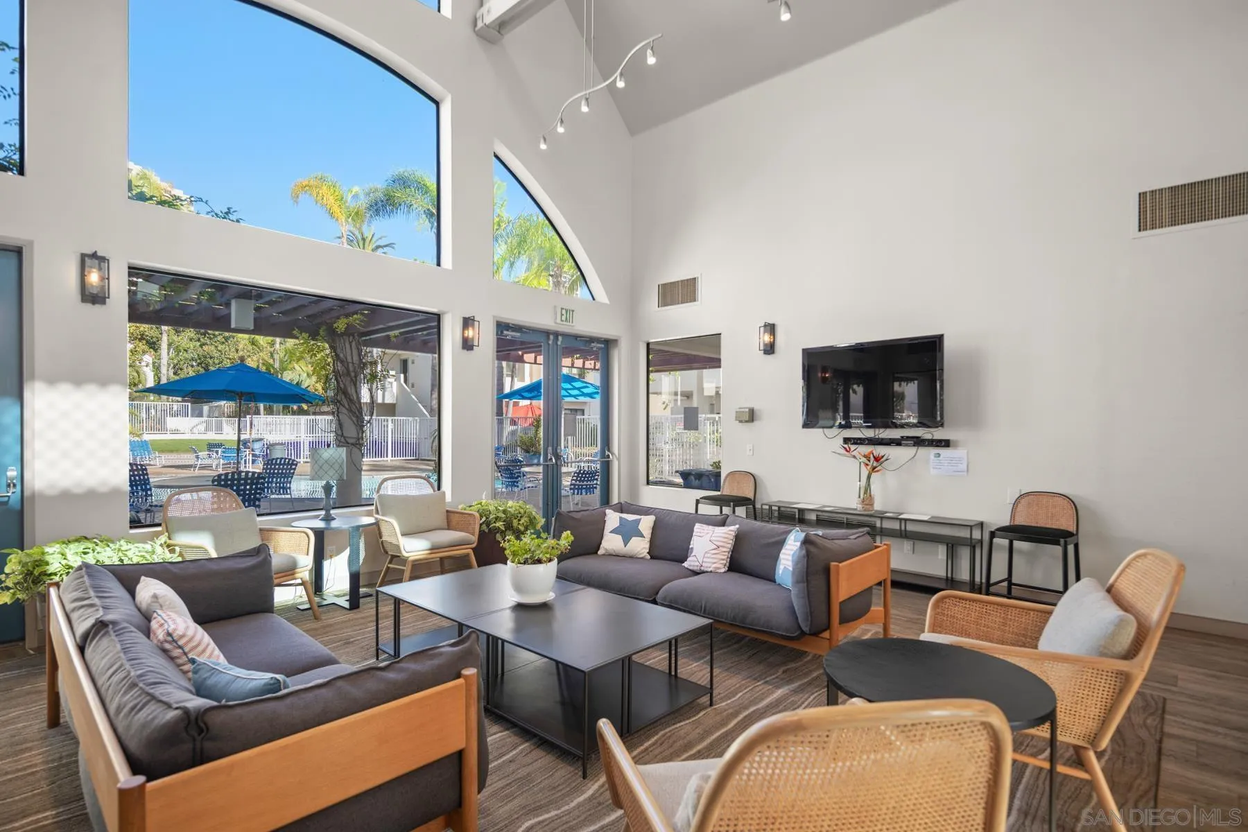 https://cdn.realtyfeed.com/cdn/127/250036794/590780ab858c28b7f32aa93e2d814379.webp