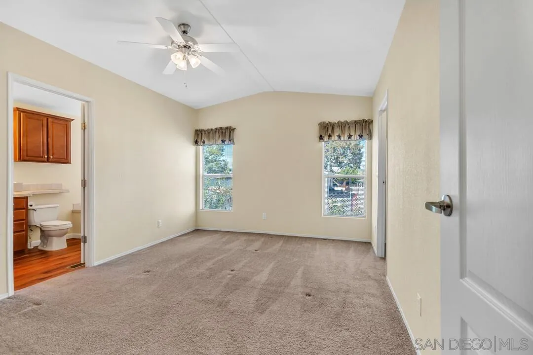 https://cdn.realtyfeed.com/cdn/127/250036796/bb05a6bc5dbcbc2665aa6b08f287e6fa.webp