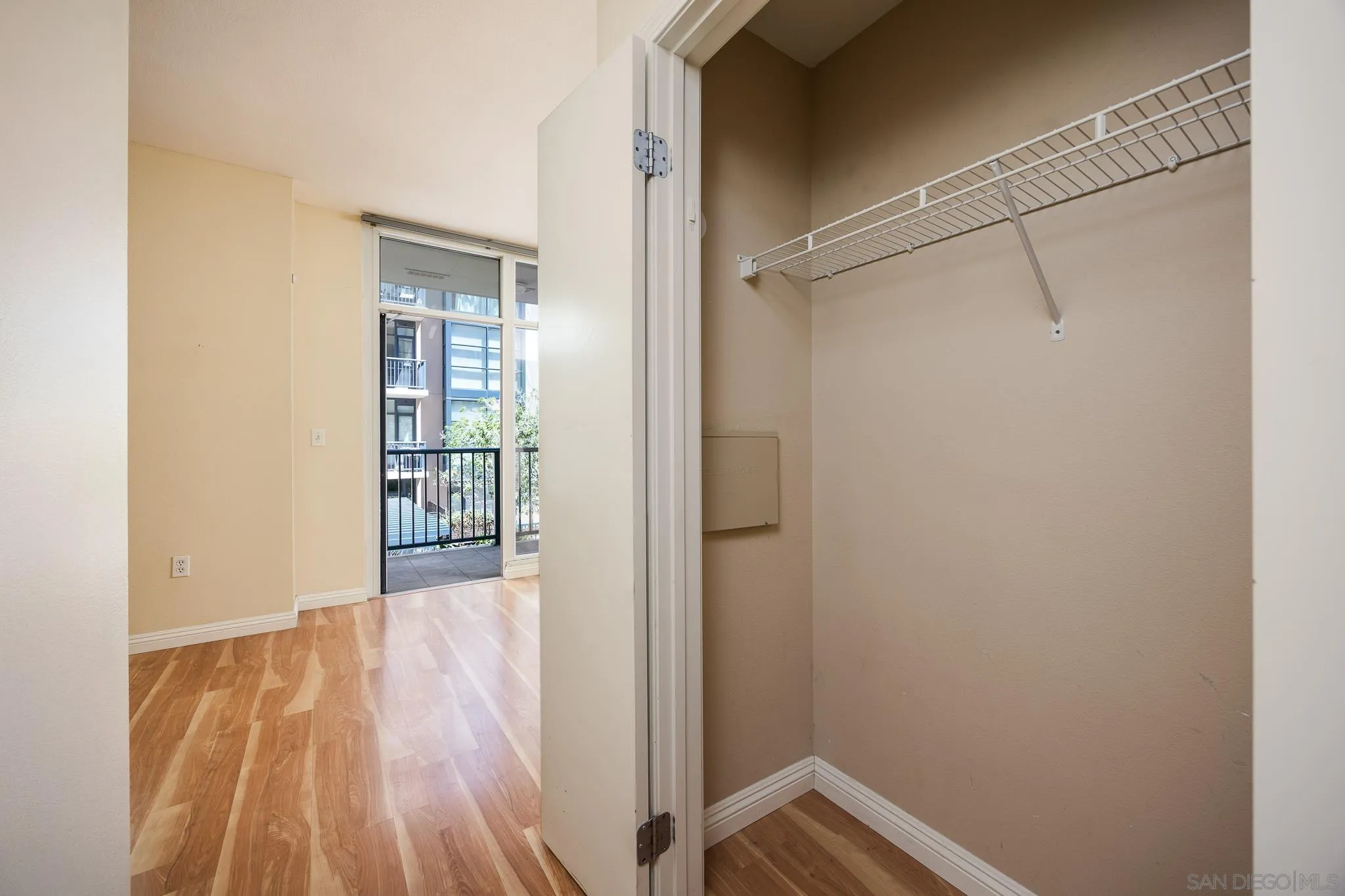 https://cdn.realtyfeed.com/cdn/127/250036797/13cc56ed727c9a2ac6770fbb554552bb.webp