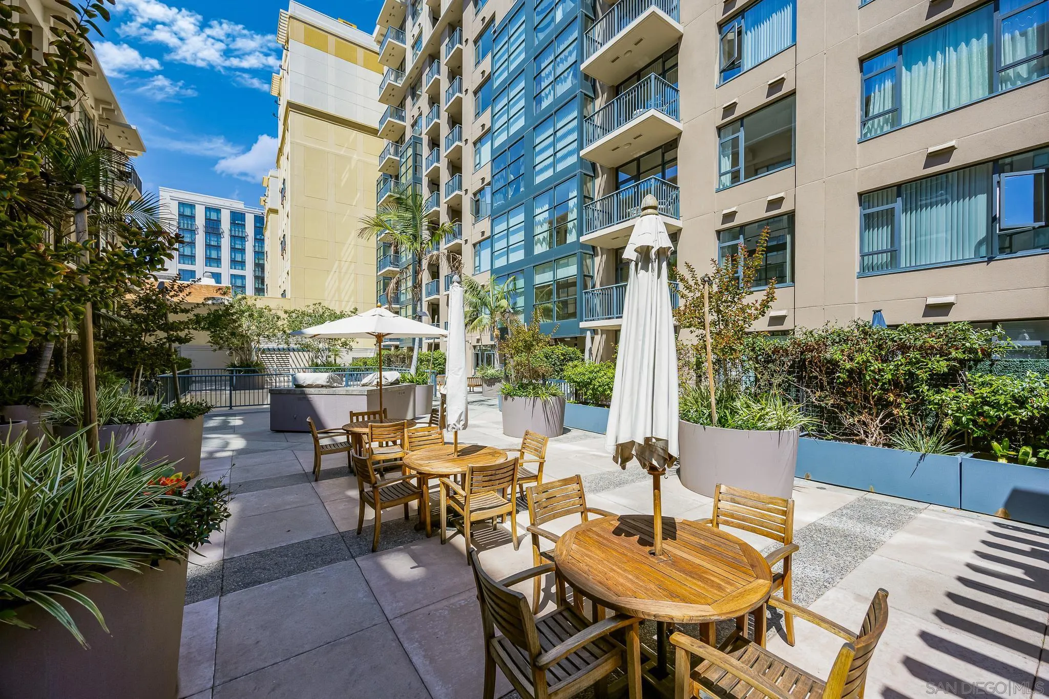 https://cdn.realtyfeed.com/cdn/127/250036797/c235cc153d43a4b12f1cfe07b17651c5.webp