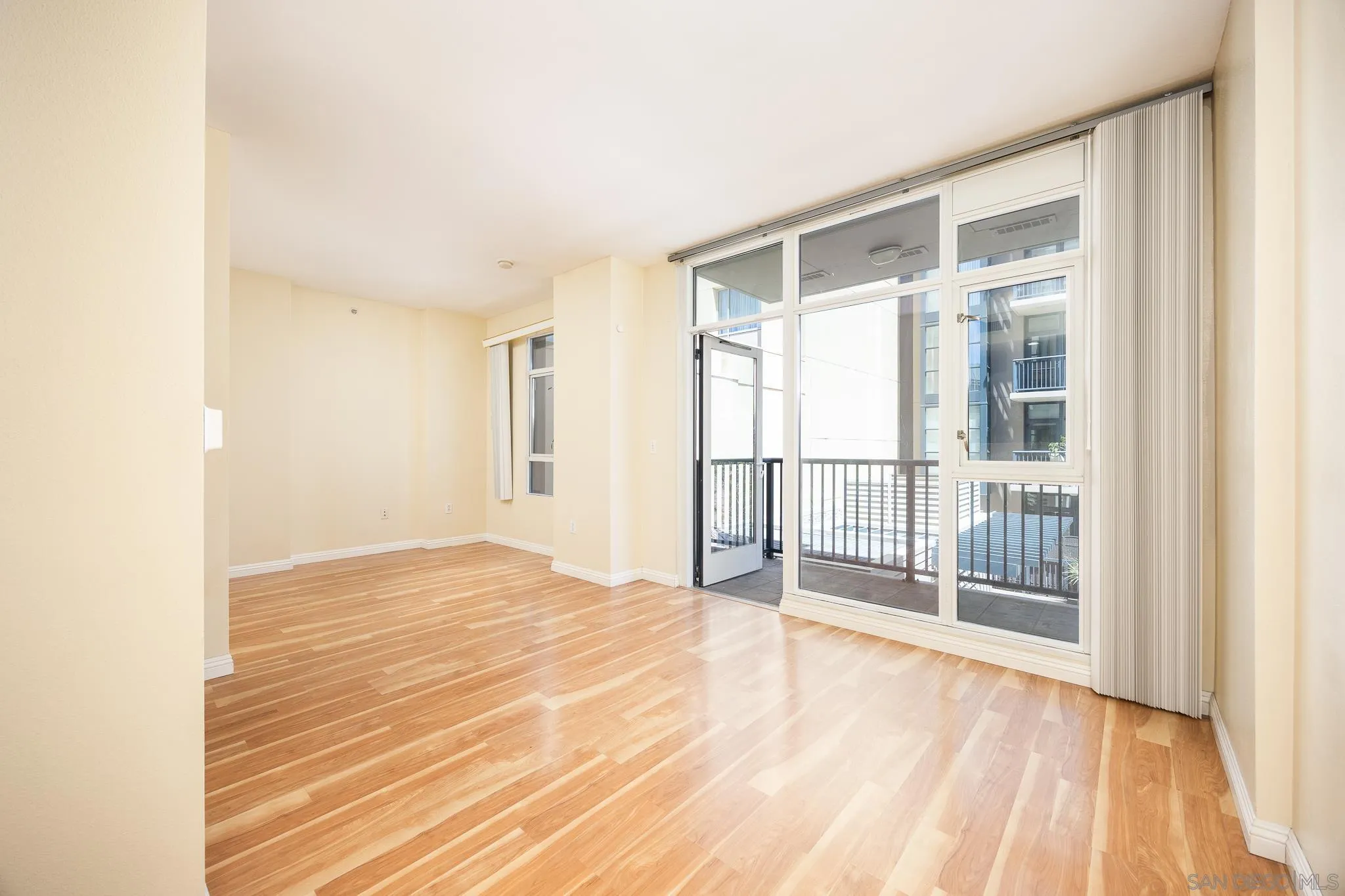 https://cdn.realtyfeed.com/cdn/127/250036797/cec886ec21ed81a420f9b9a34cfc2223.webp